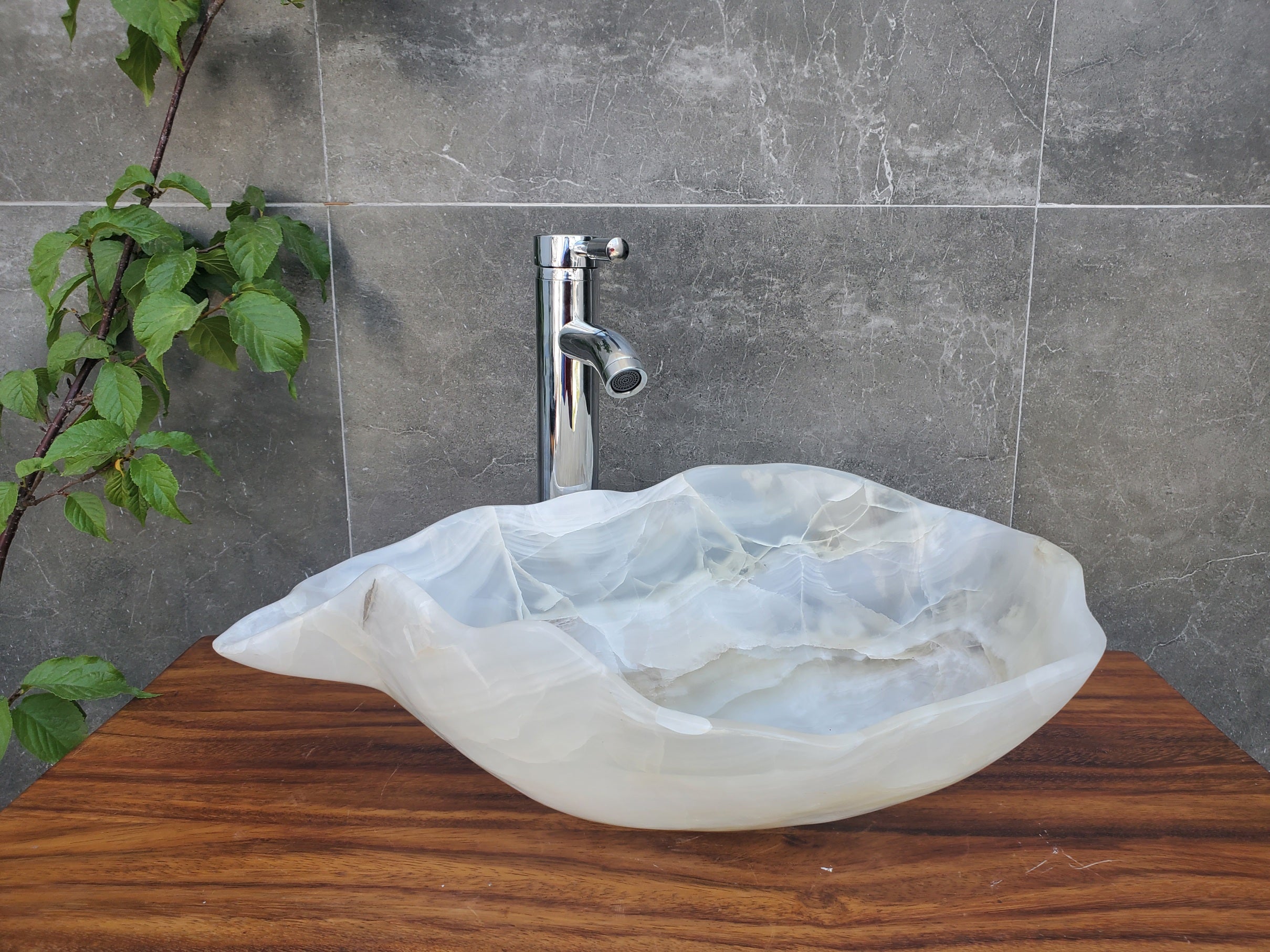 S22_03 White Onyx Bathroom Vessel Sink