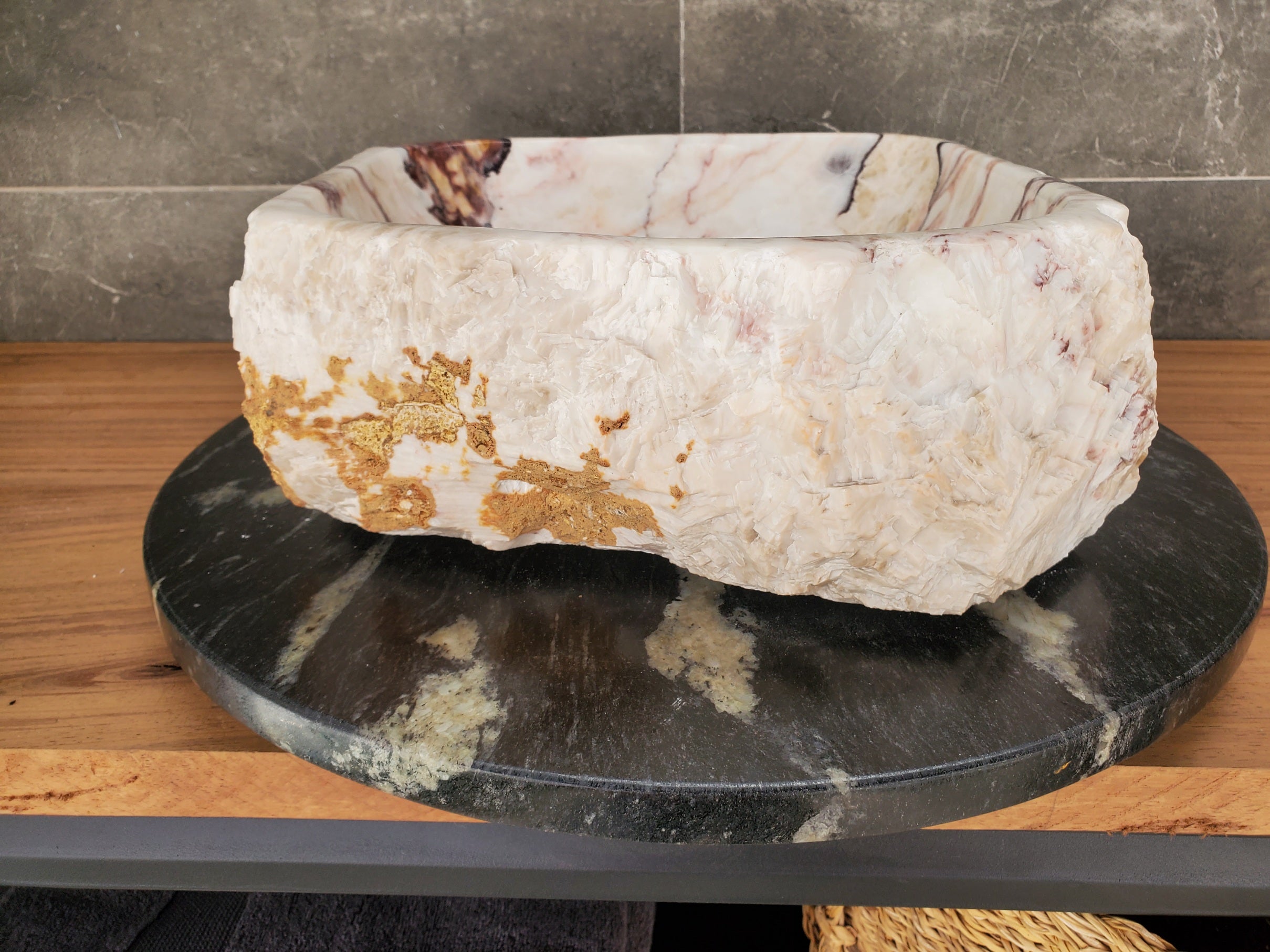 S33_06 Onyx Stone Vessel Sink