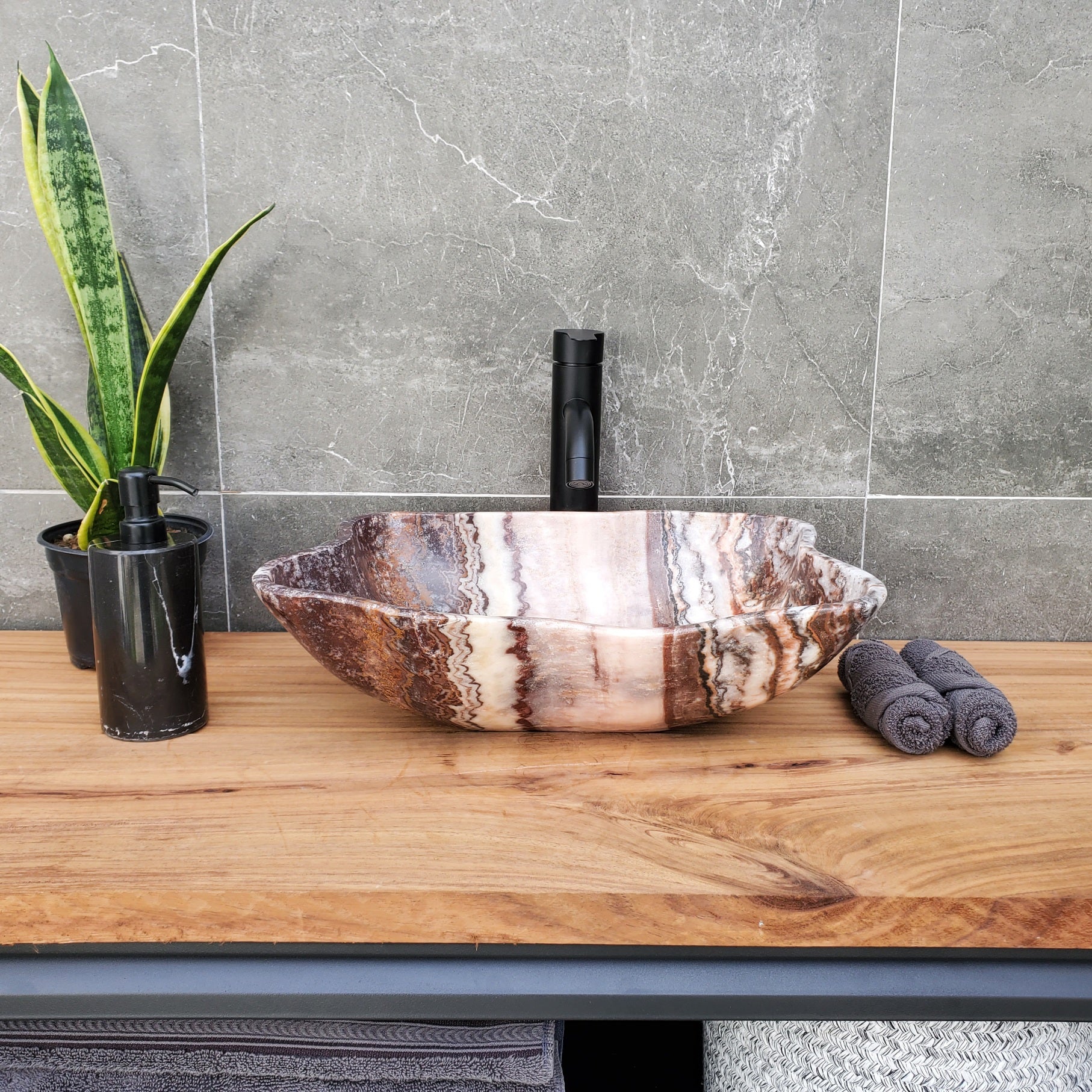 S31_07 Serpentine Onyx Stone Vessel Sink