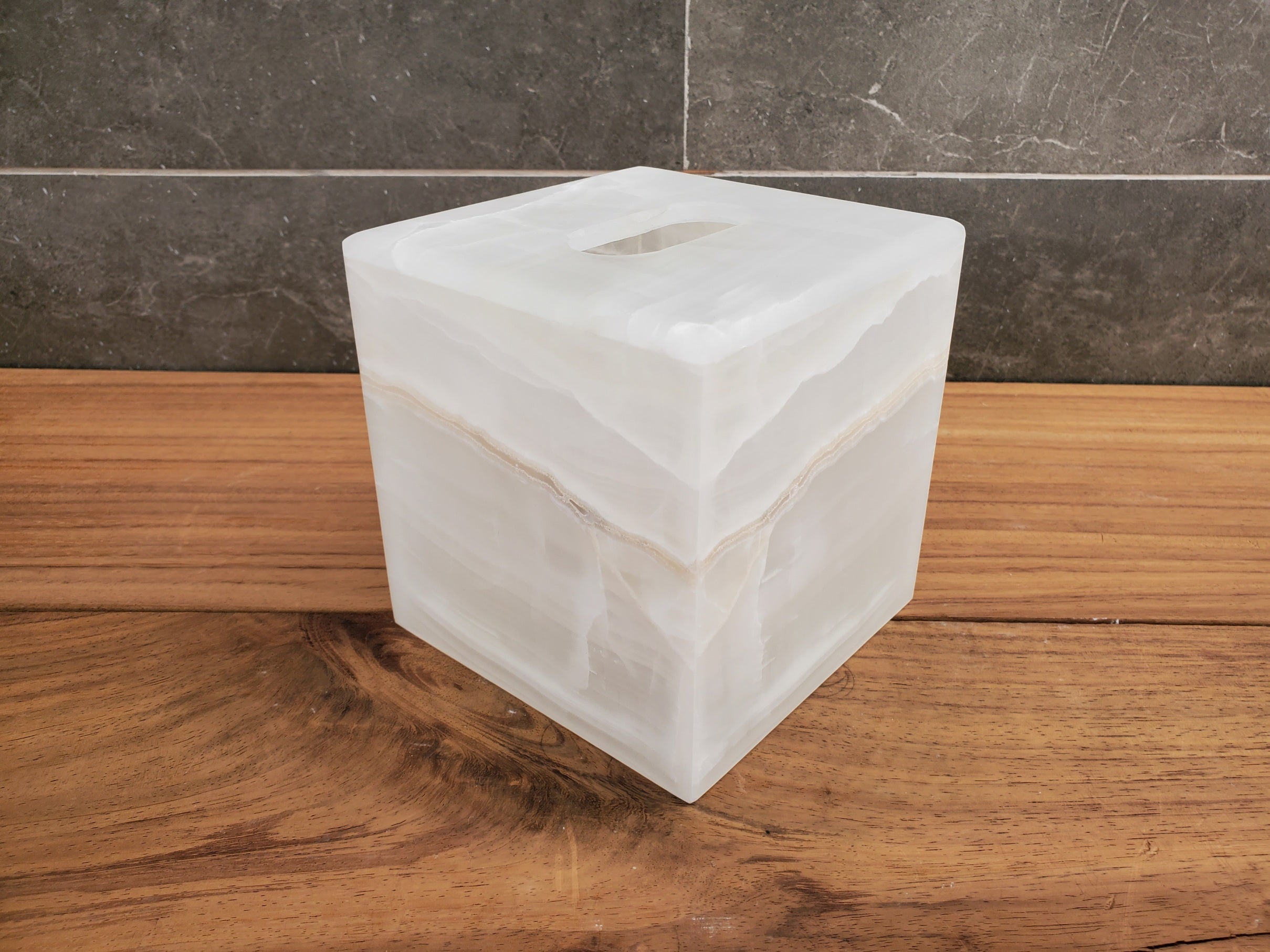 TCSQ_63 Neutral White Onyx Tissue Box Cover (Cube)