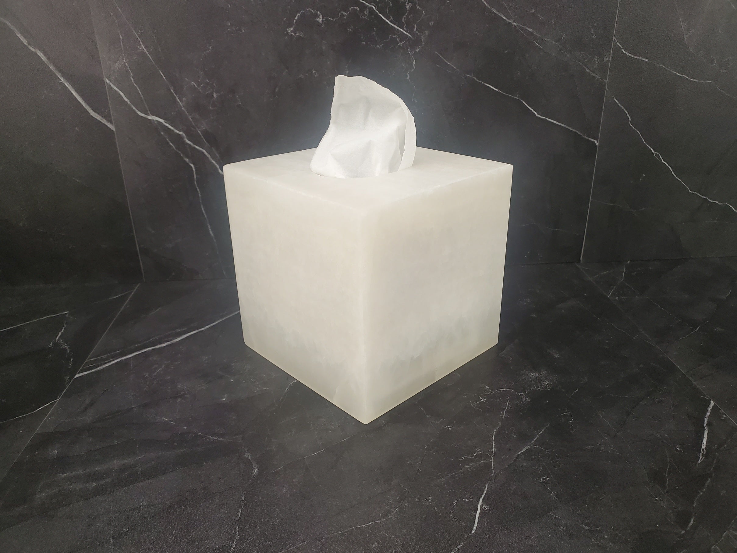 TCSQ_54 White Onyx Tissue Box Cover (Cube)