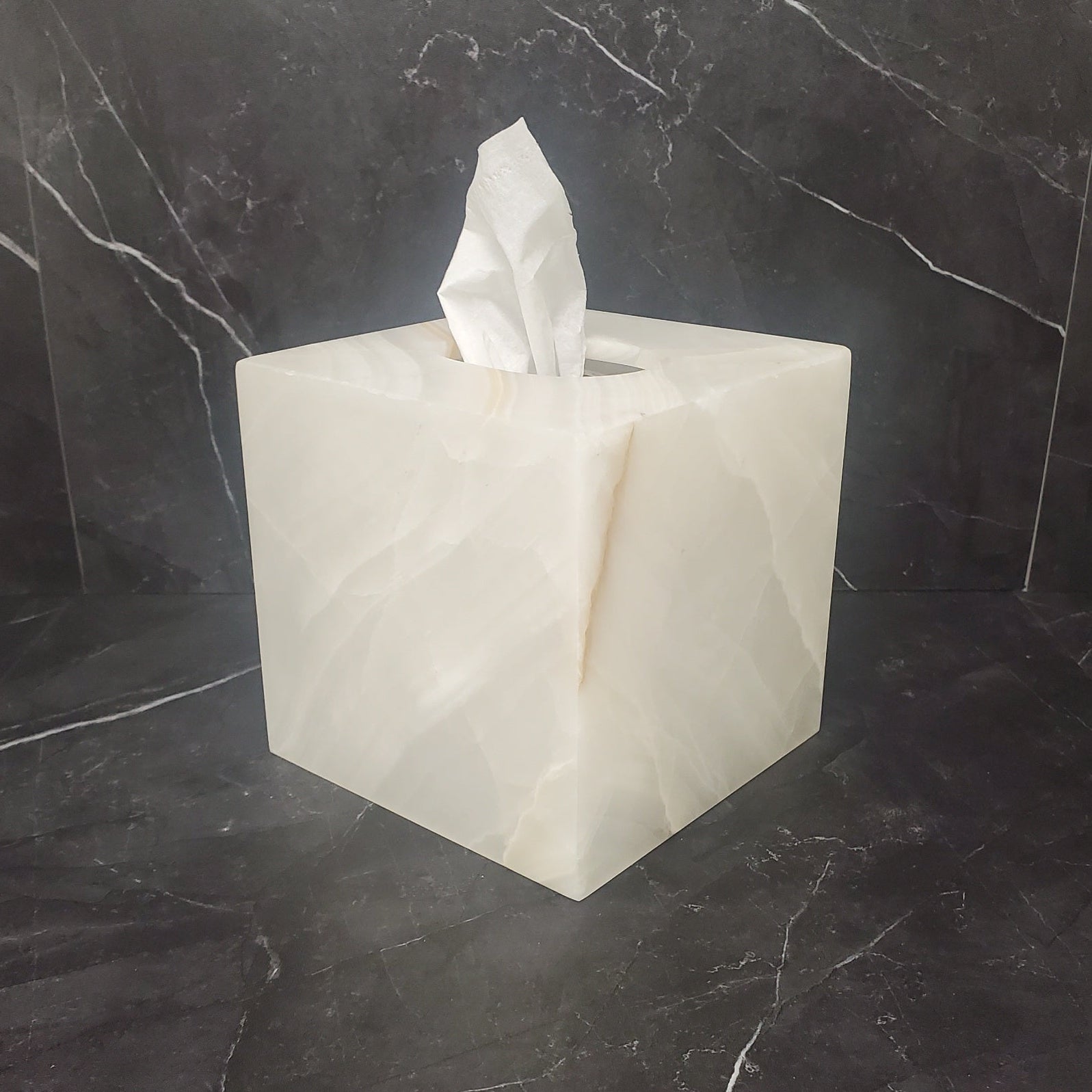 TCSQ_63 Neutral White Onyx Tissue Box Cover (Cube)