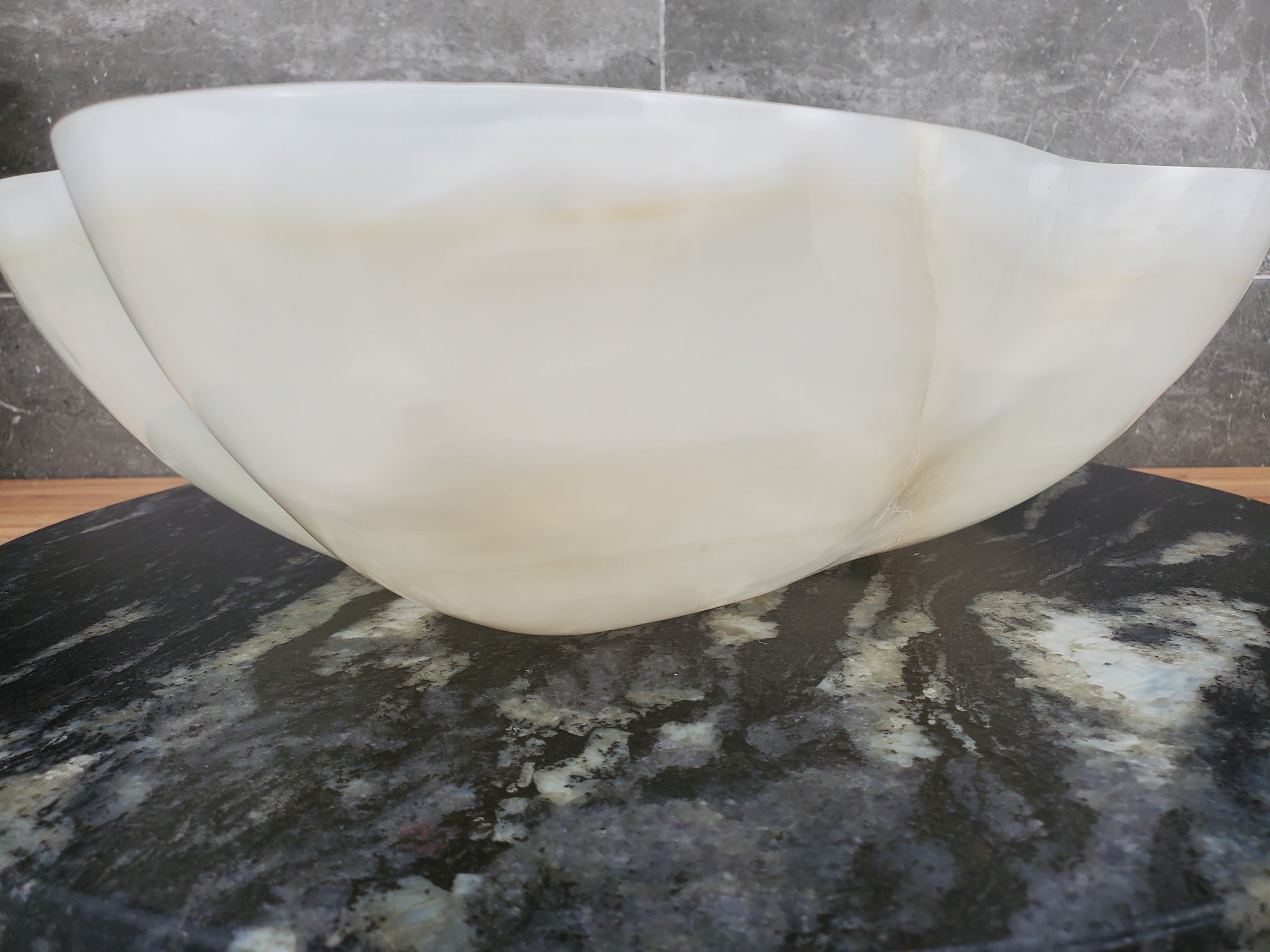 S32_08 Onyx Stone Vessel Bathroom Sink