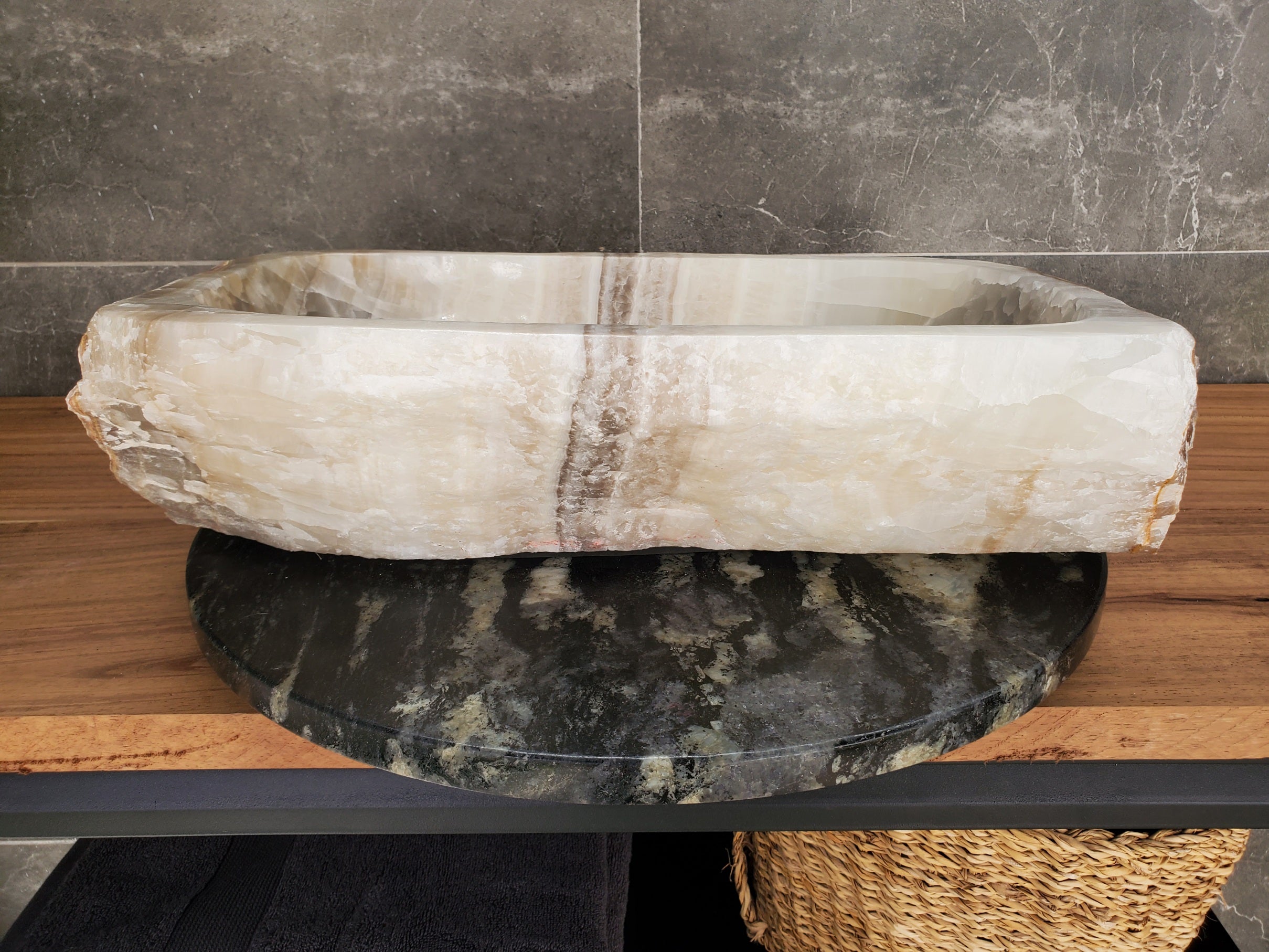 S33_09 Onyx Stone Vessel Sink - 19.5 x 13 inch