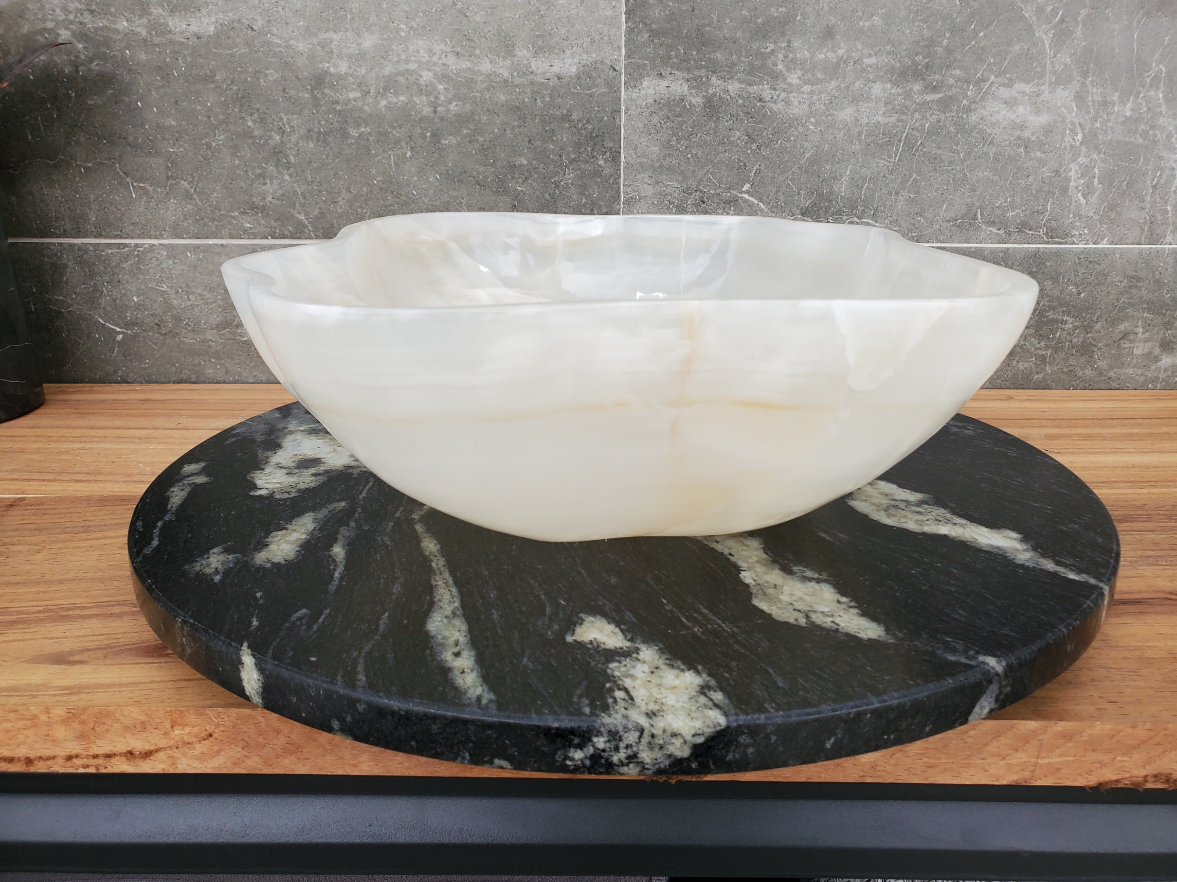S32_08 Onyx Stone Vessel Bathroom Sink
