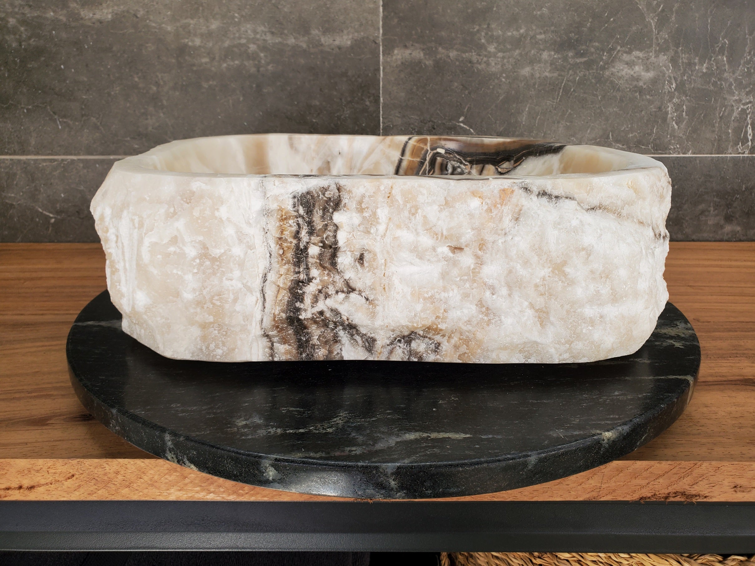 S33_10 Onyx Stone Vessel Sink