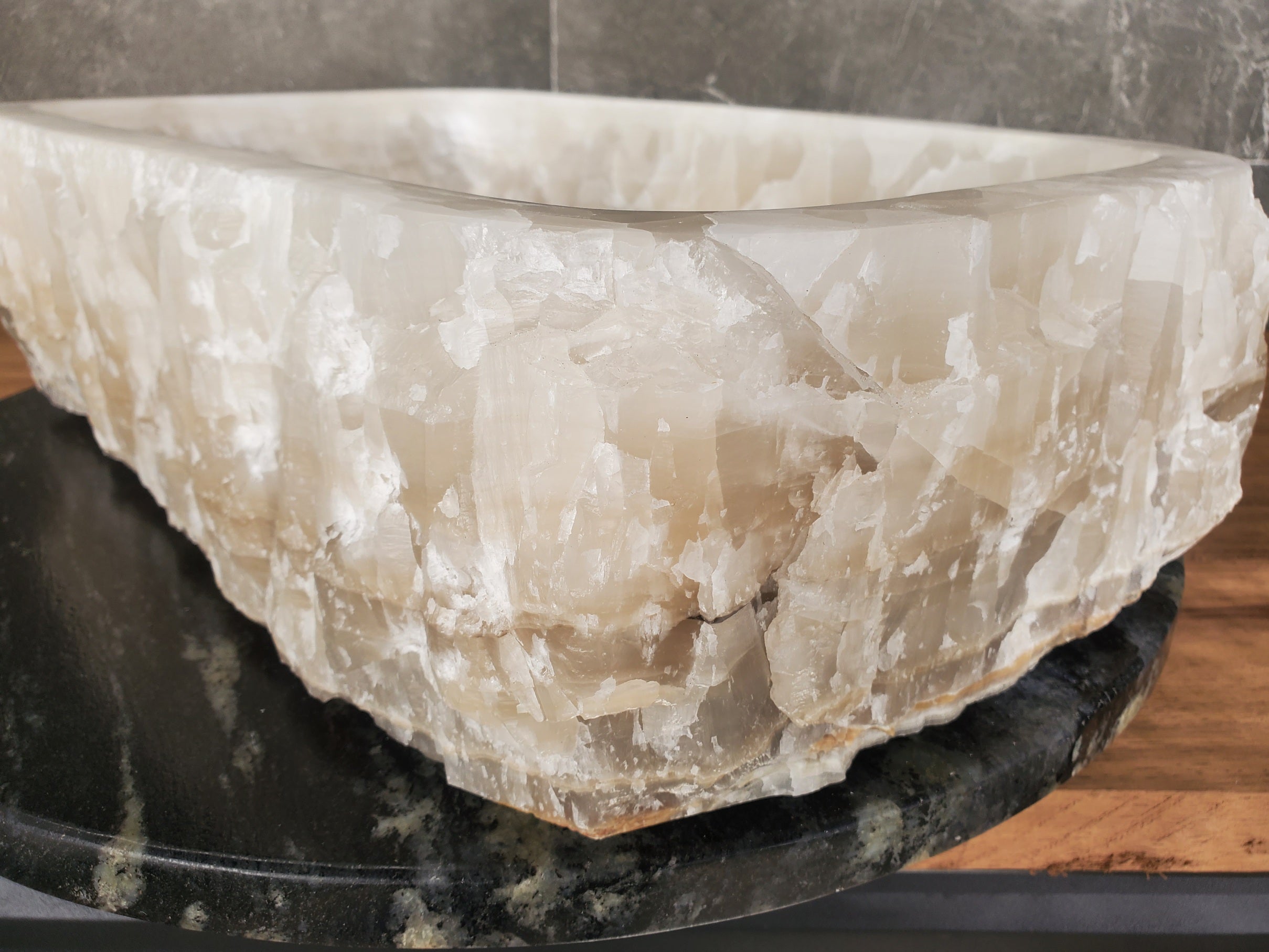 S33_14 Onyx Stone Vessel Sink - 19 x 12.5 inch