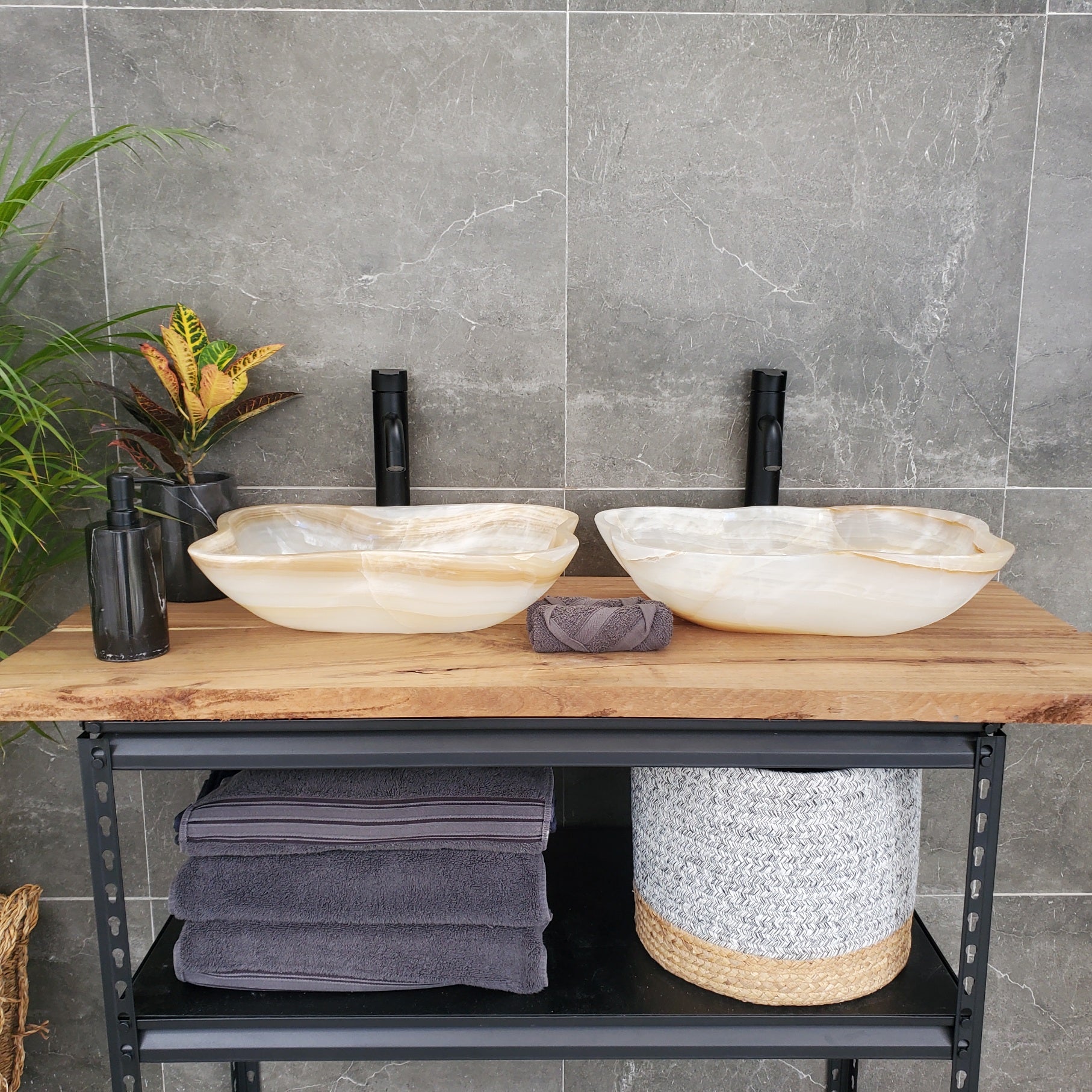 SET3202 Onyx Stone Master Bath Set of 2 (Two) Vessel Sinks