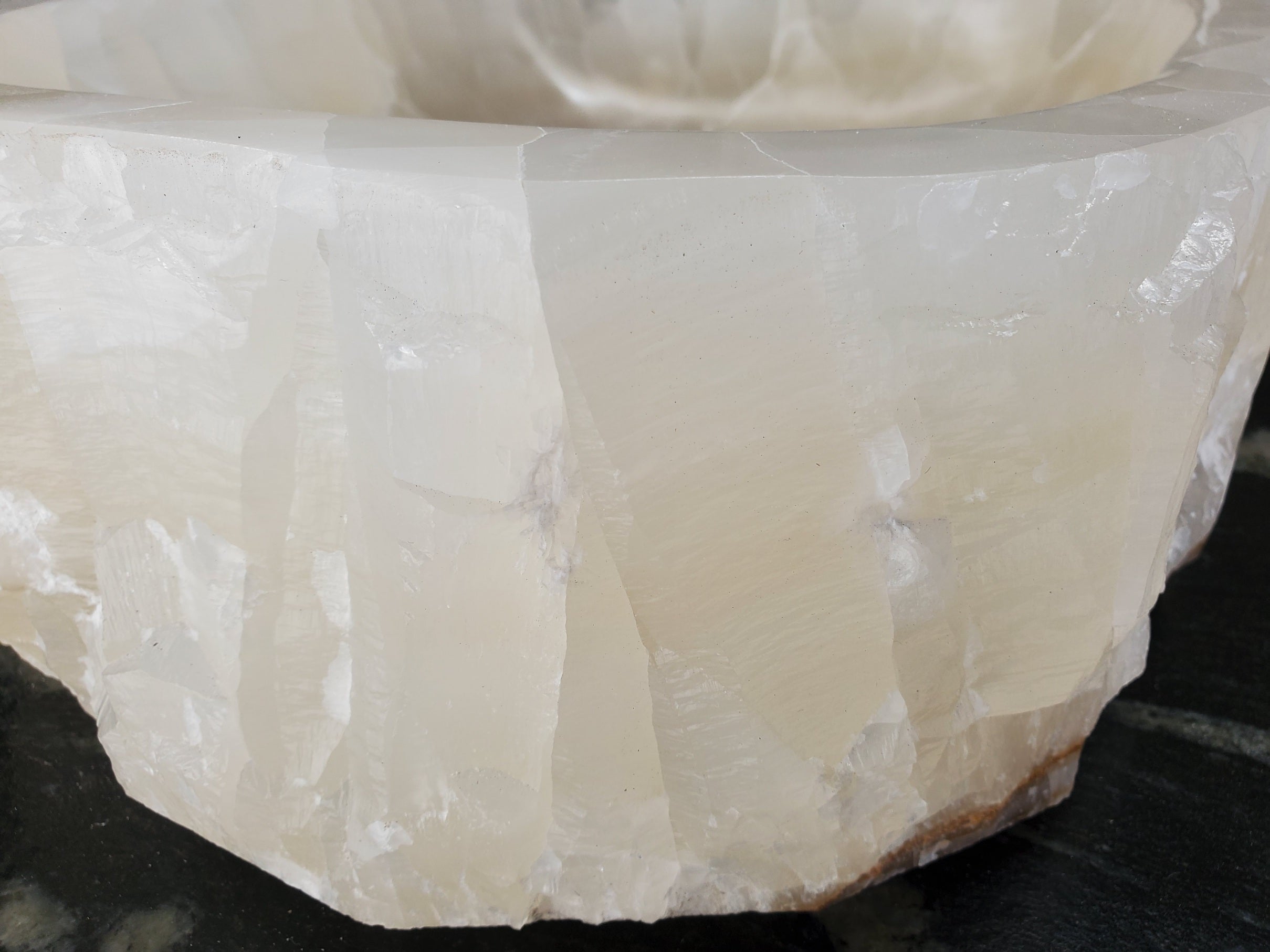 S33_19 Onyx Stone Vessel Sink