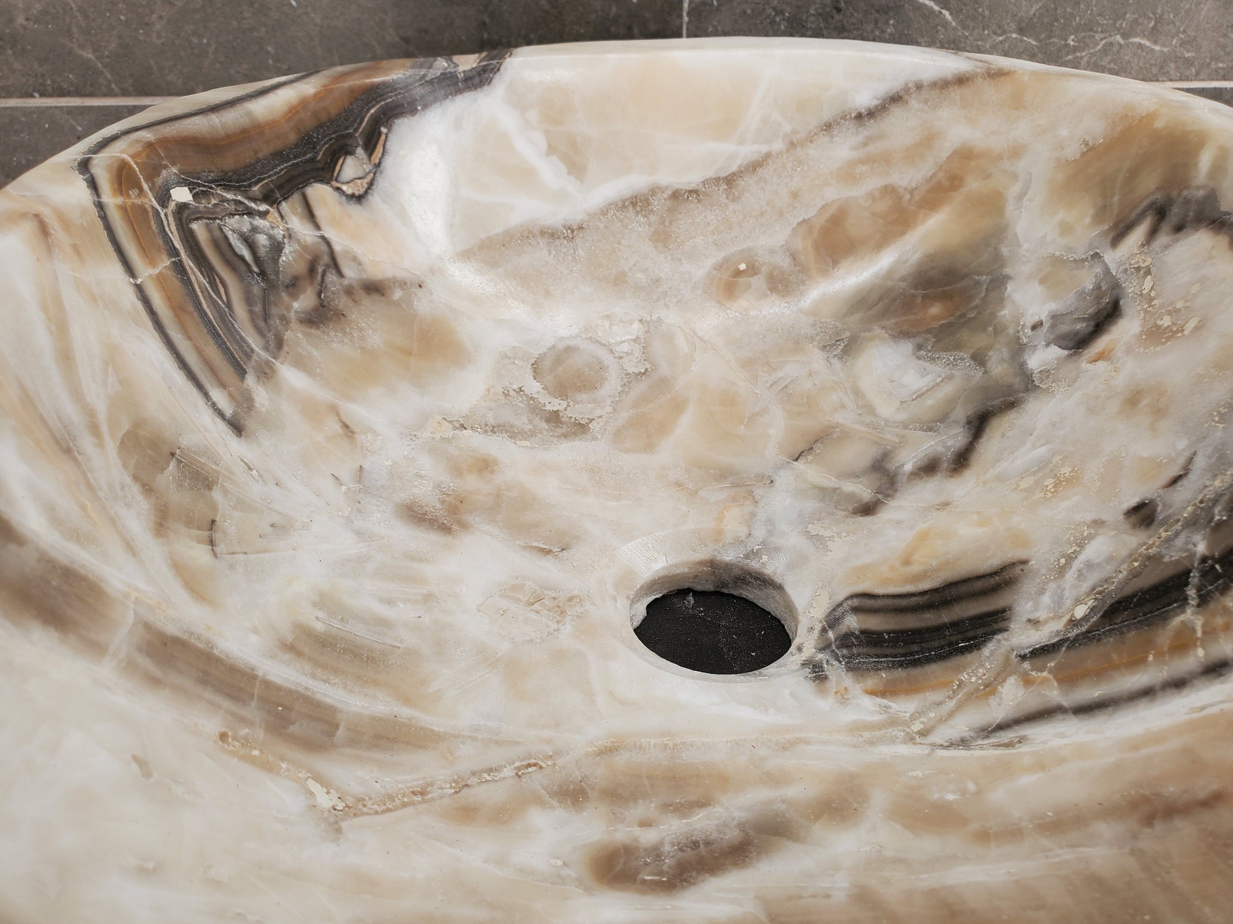 S33_10 Onyx Stone Vessel Sink