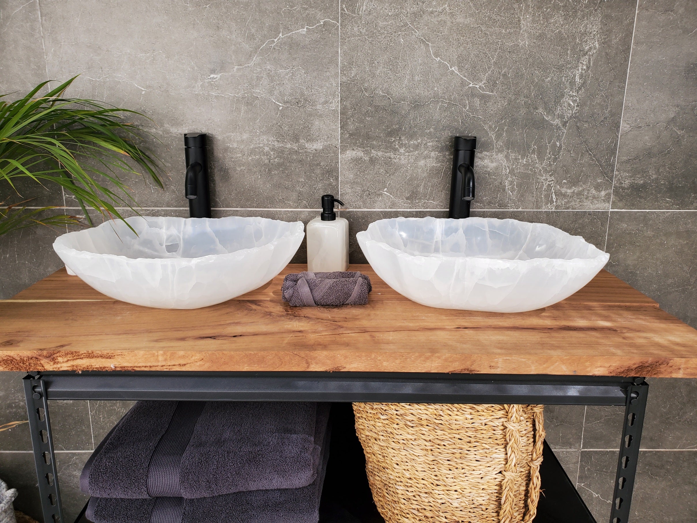 SET3303 Onyx Stone Master Bath Set of 2 (Two) Vessel Sinks