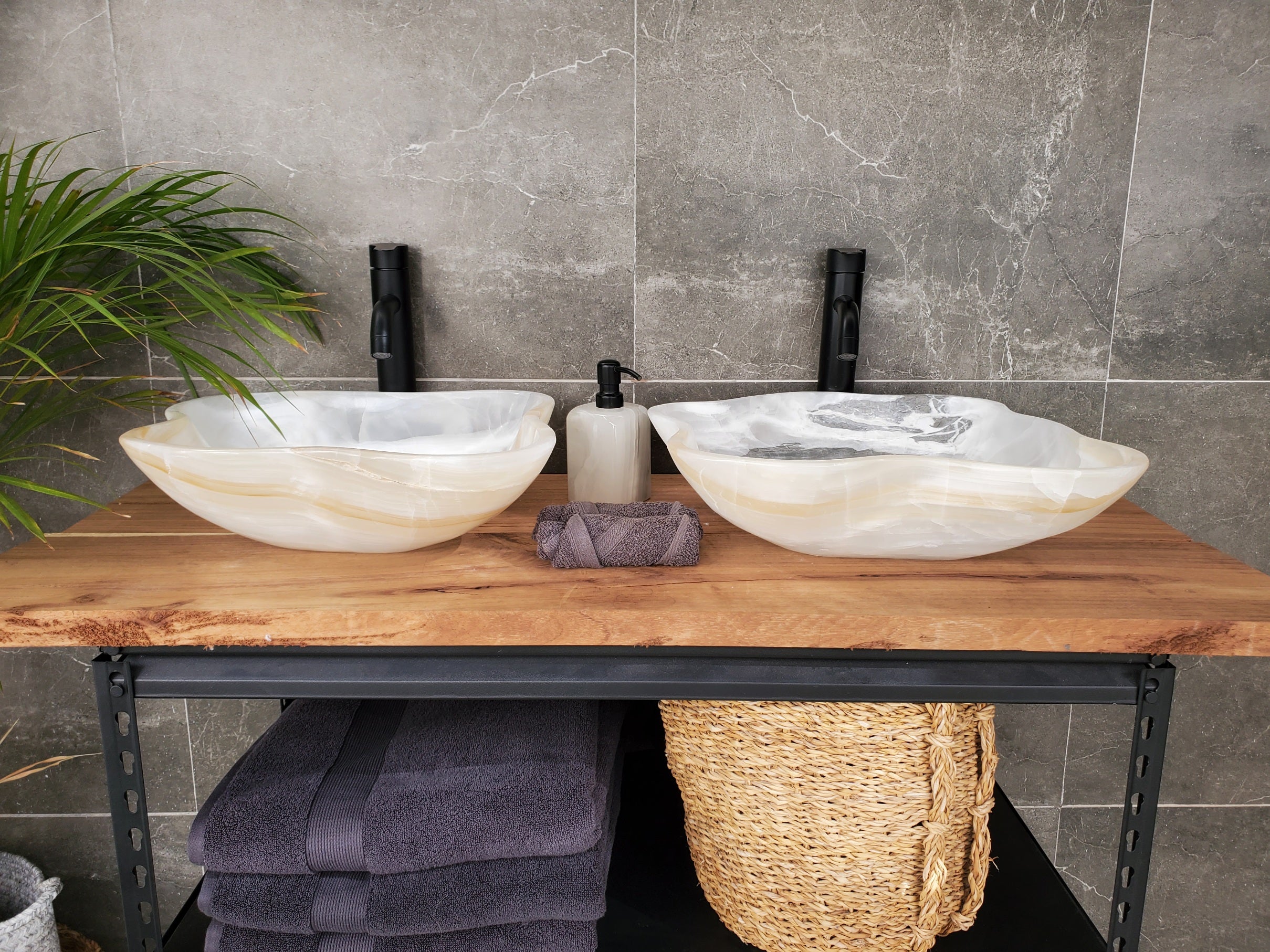 SET3301 Onyx Stone Master Bath Set of 2 (Two) Vessel Sinks