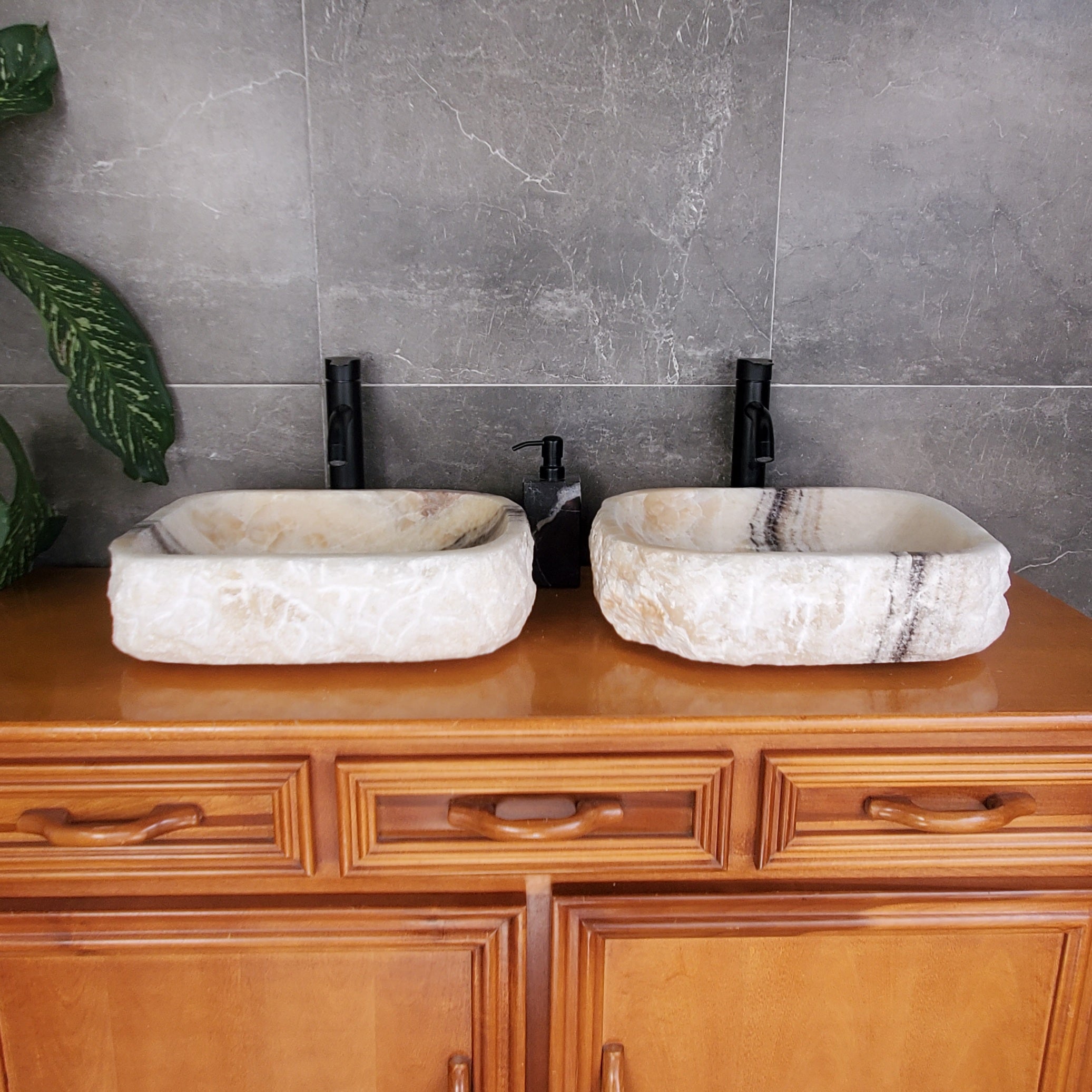 SET3706 Onyx Stone Vessel Bathroom Sink (Set of Two) Bathroom Sinks Onyx Sinks pair