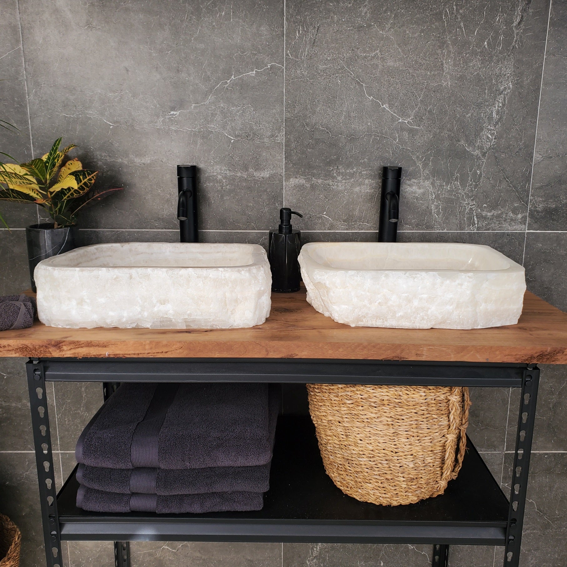 SET3401 Onyx Stone Master Bath Set of 2 (Two) Vessel Sinks