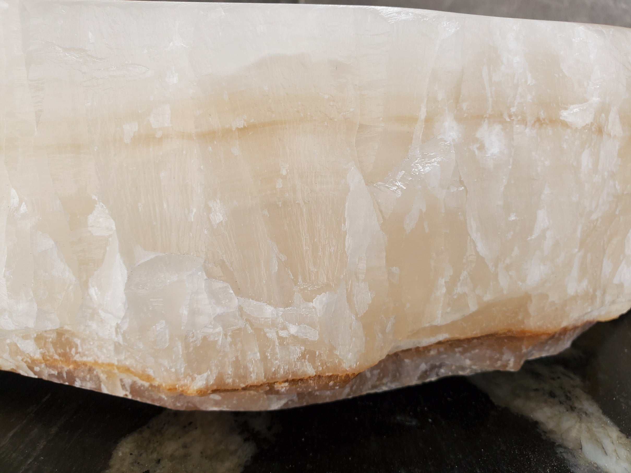 S33_20 Onyx Stone Vessel Sink - 16 x 13 inch