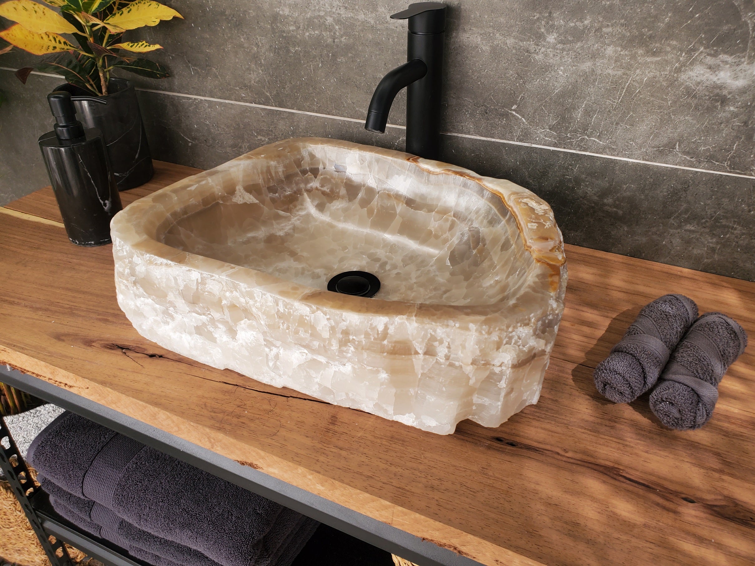 S33_15 Onyx Stone Vessel Sink