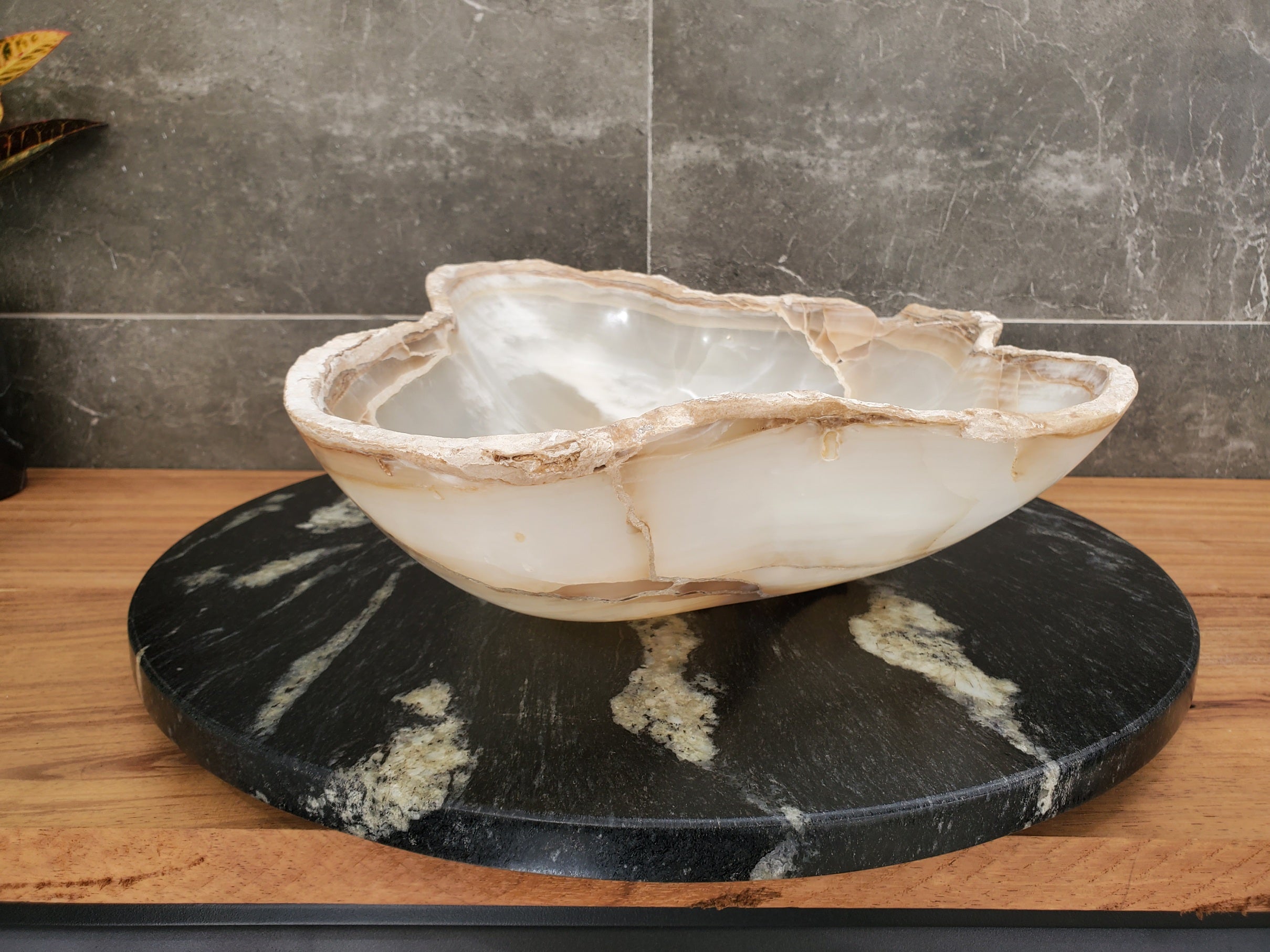 S32_20 Onyx Stone Vessel Bathroom Sink - 17.5 x 13 inch