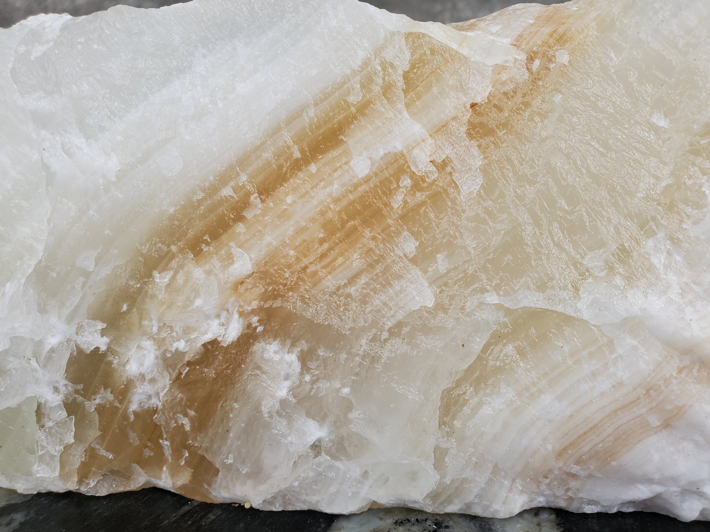 S31_49 Onyx Stone Vessel Bathroom Sink