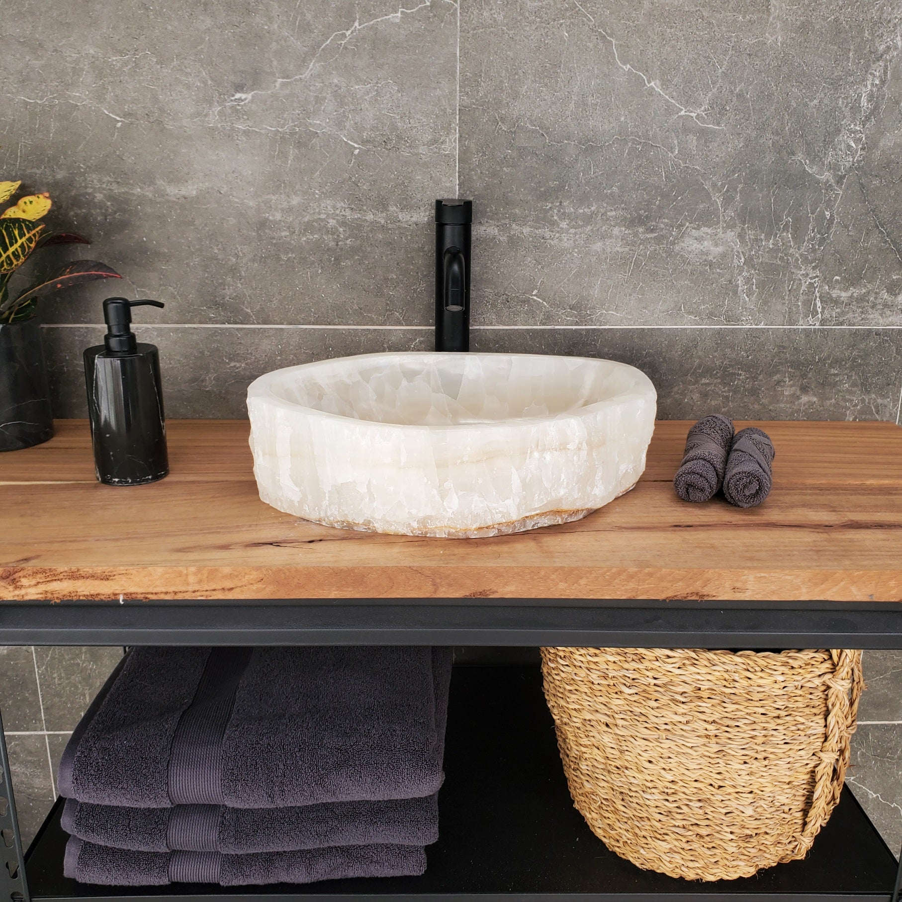 S33_20 Onyx Stone Vessel Sink - 16 x 13 inch
