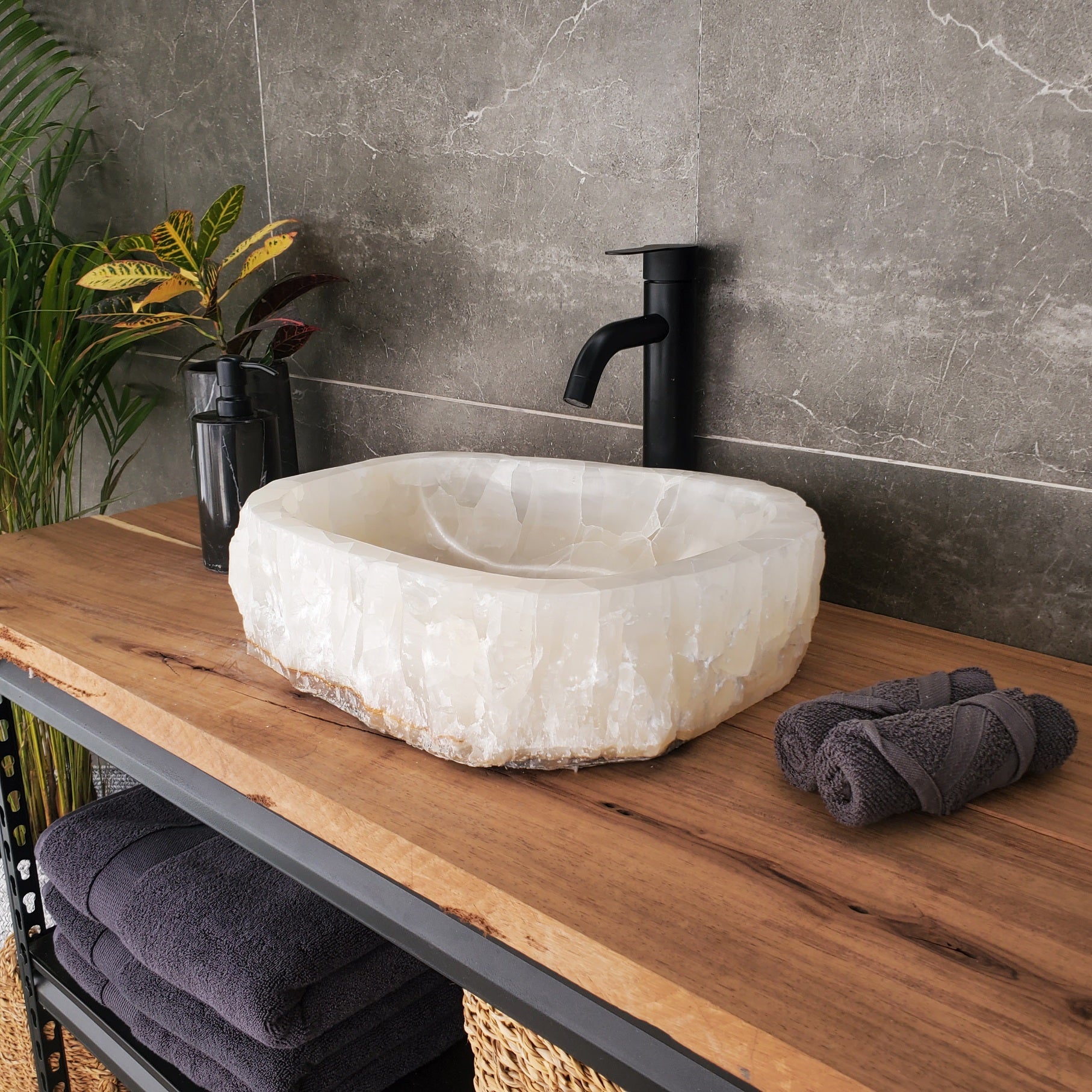 S33_19 Onyx Stone Vessel Sink - 16 x 13 inch