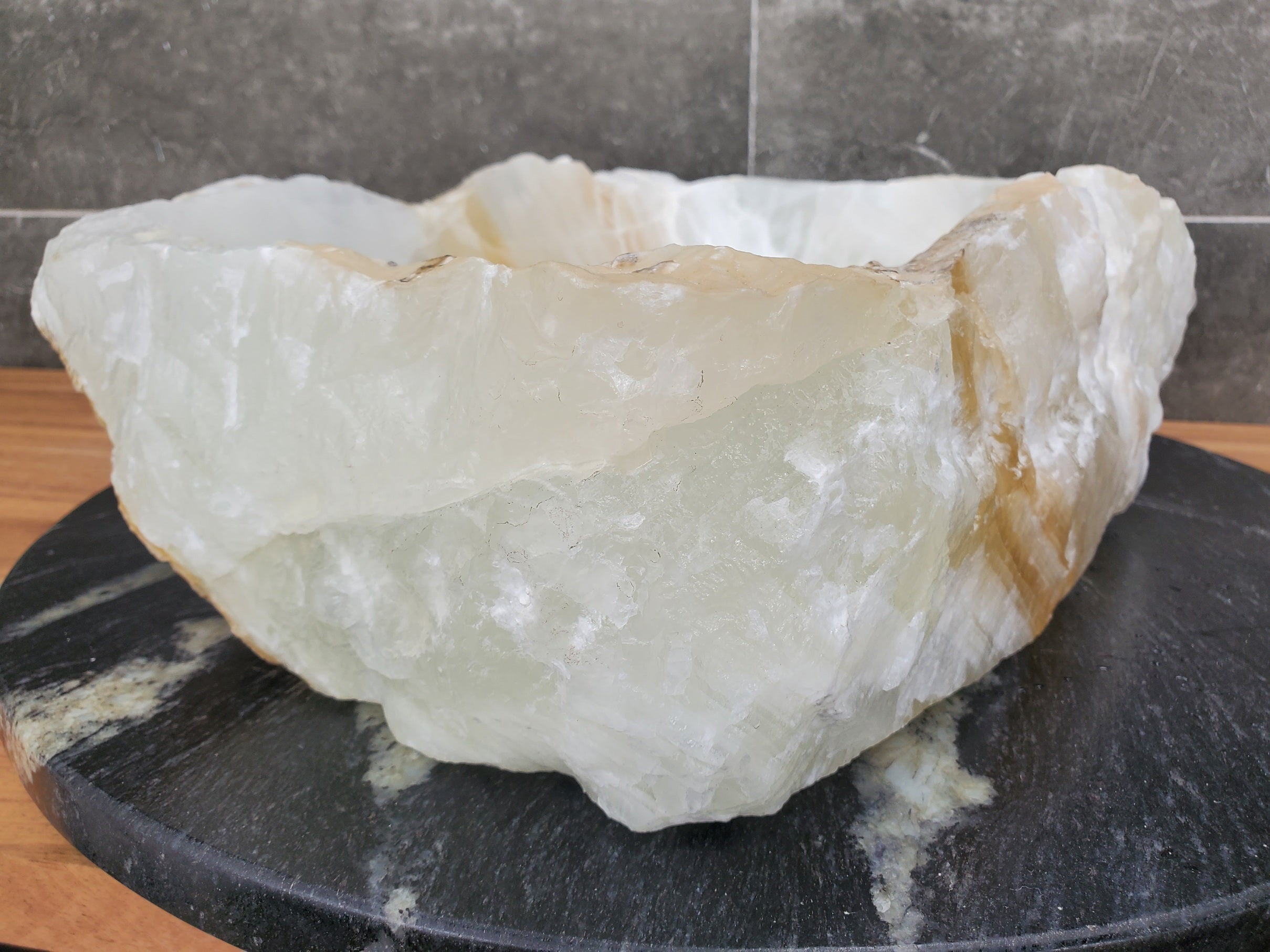 S31_48 Onyx Stone Vessel Bathroom Sink