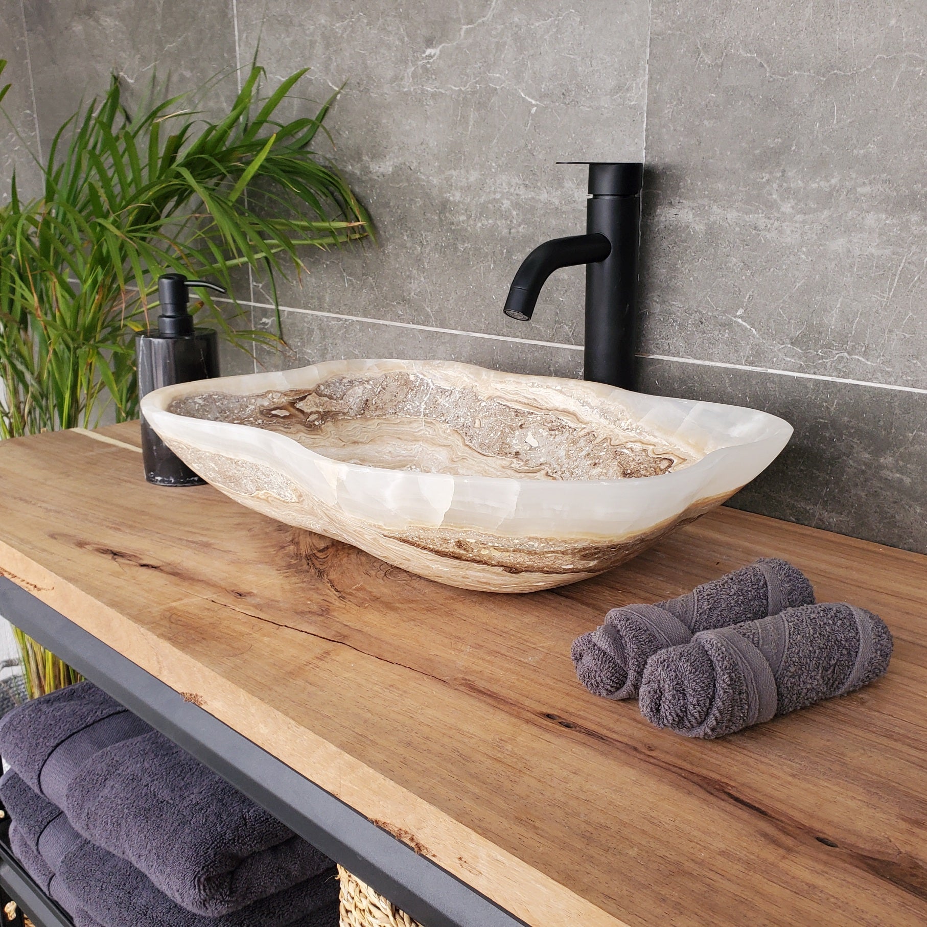 S33_39 Onyx Stone Vessel Bathroom Sink - 17 x 13 inch