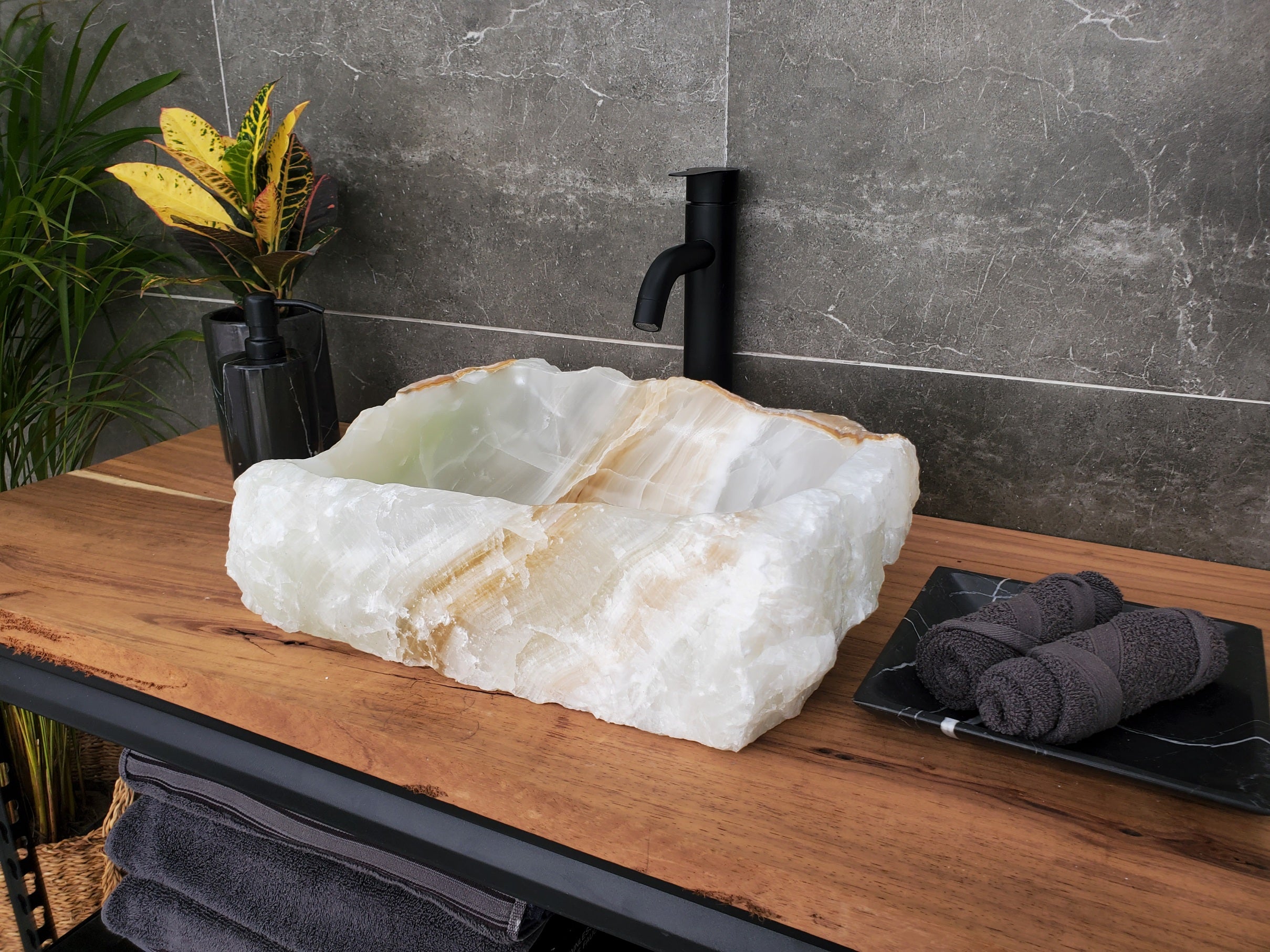 SET3168 Onyx Stone Master Bath Set of 2 (Two) Vessel Sinks