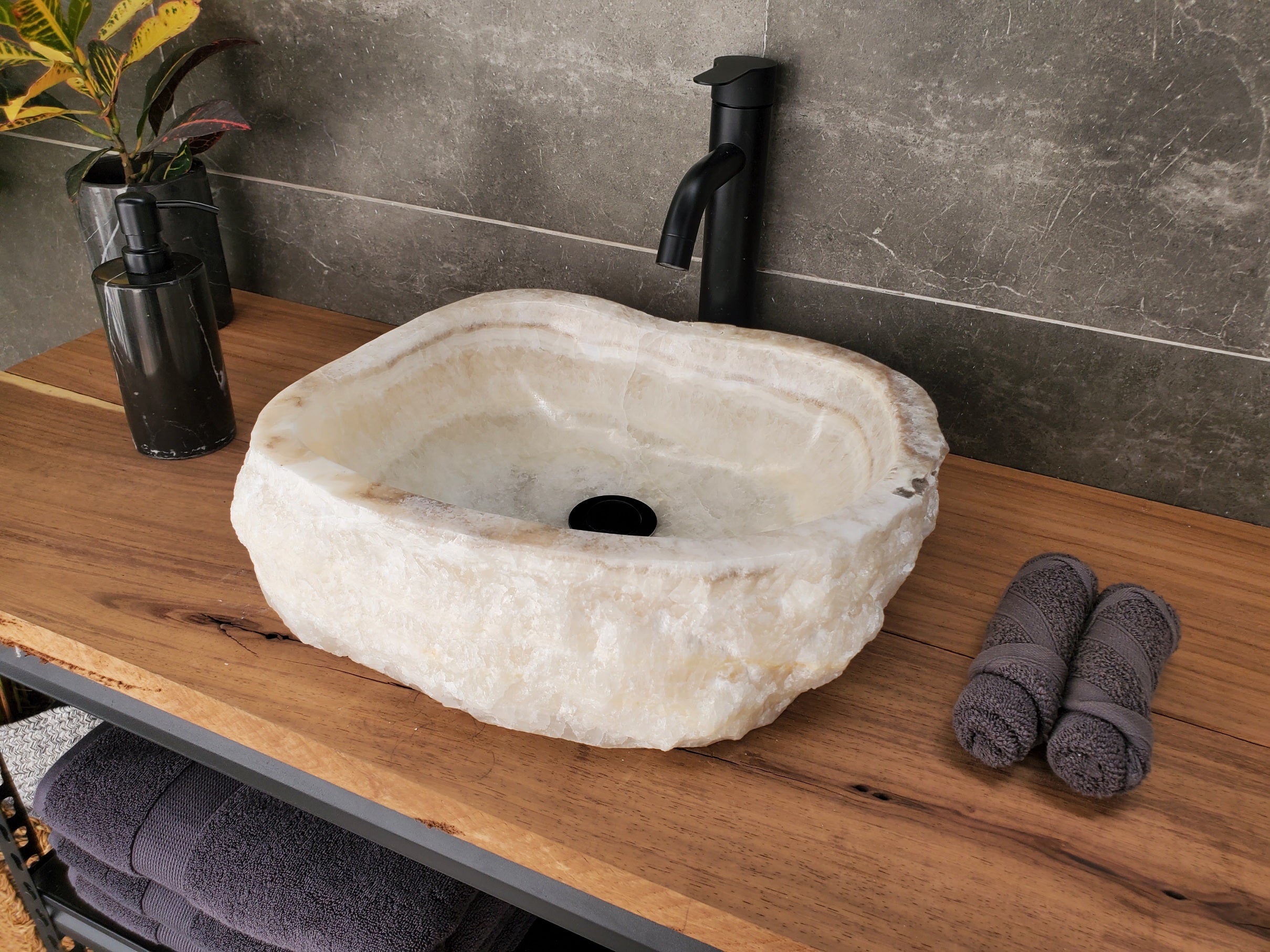 S33_18 Onyx Stone Vessel Sink- 15.5 x 13.5 inch