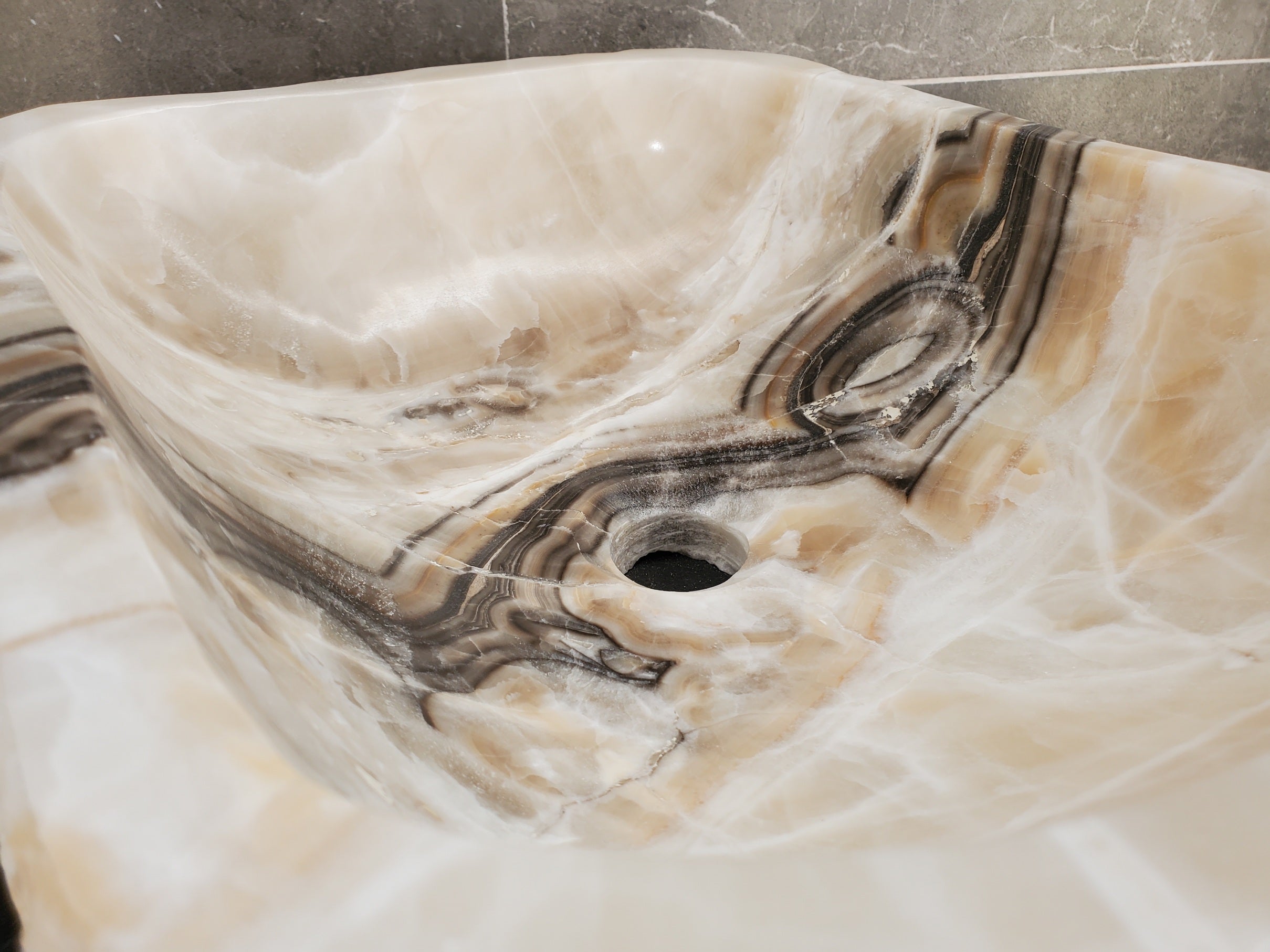 S33_08 Onyx Stone Vessel Bathroom Sink - 17 x 13.5 inch