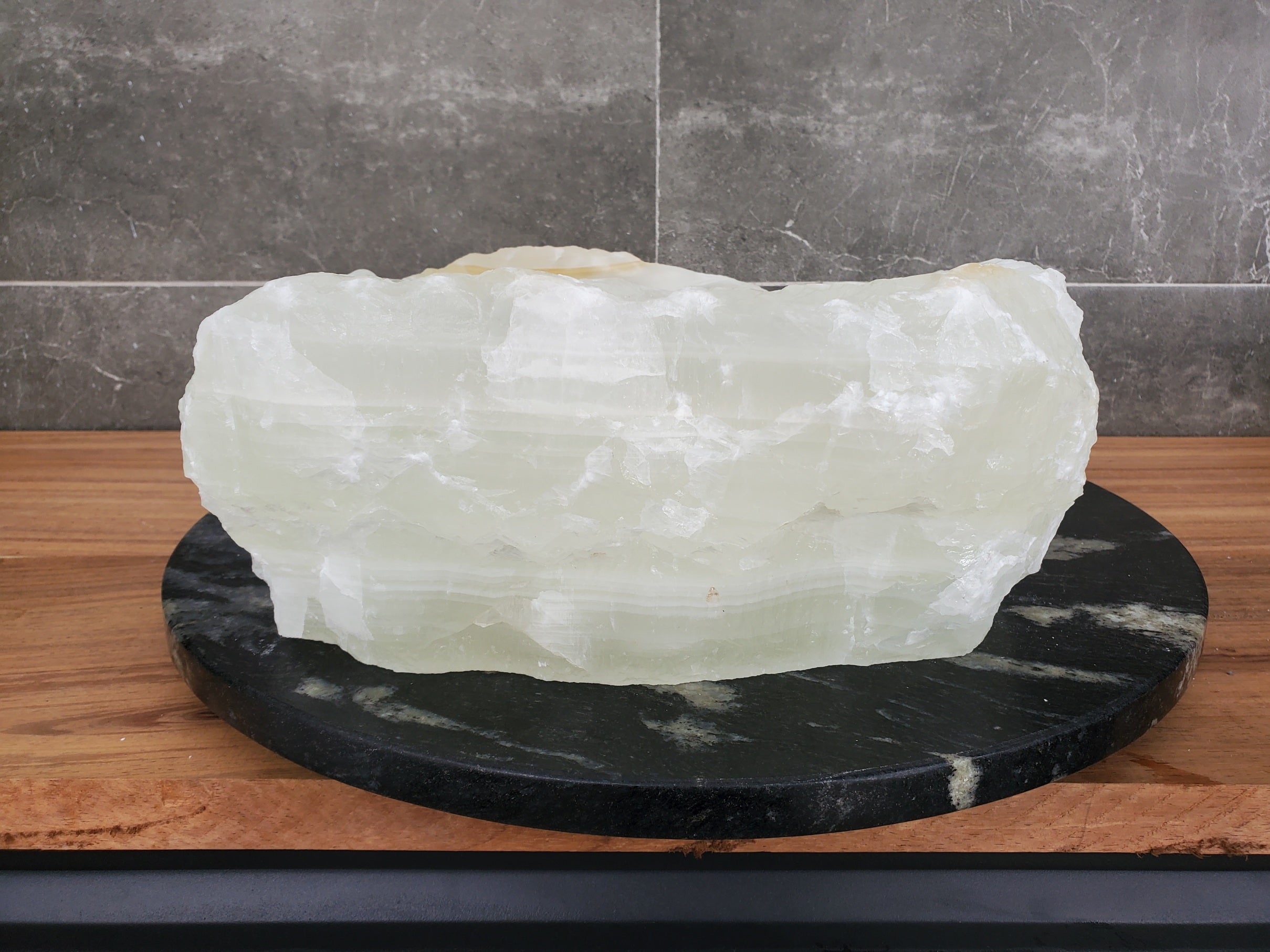 S31_46 Onyx Stone Vessel Bathroom Sink