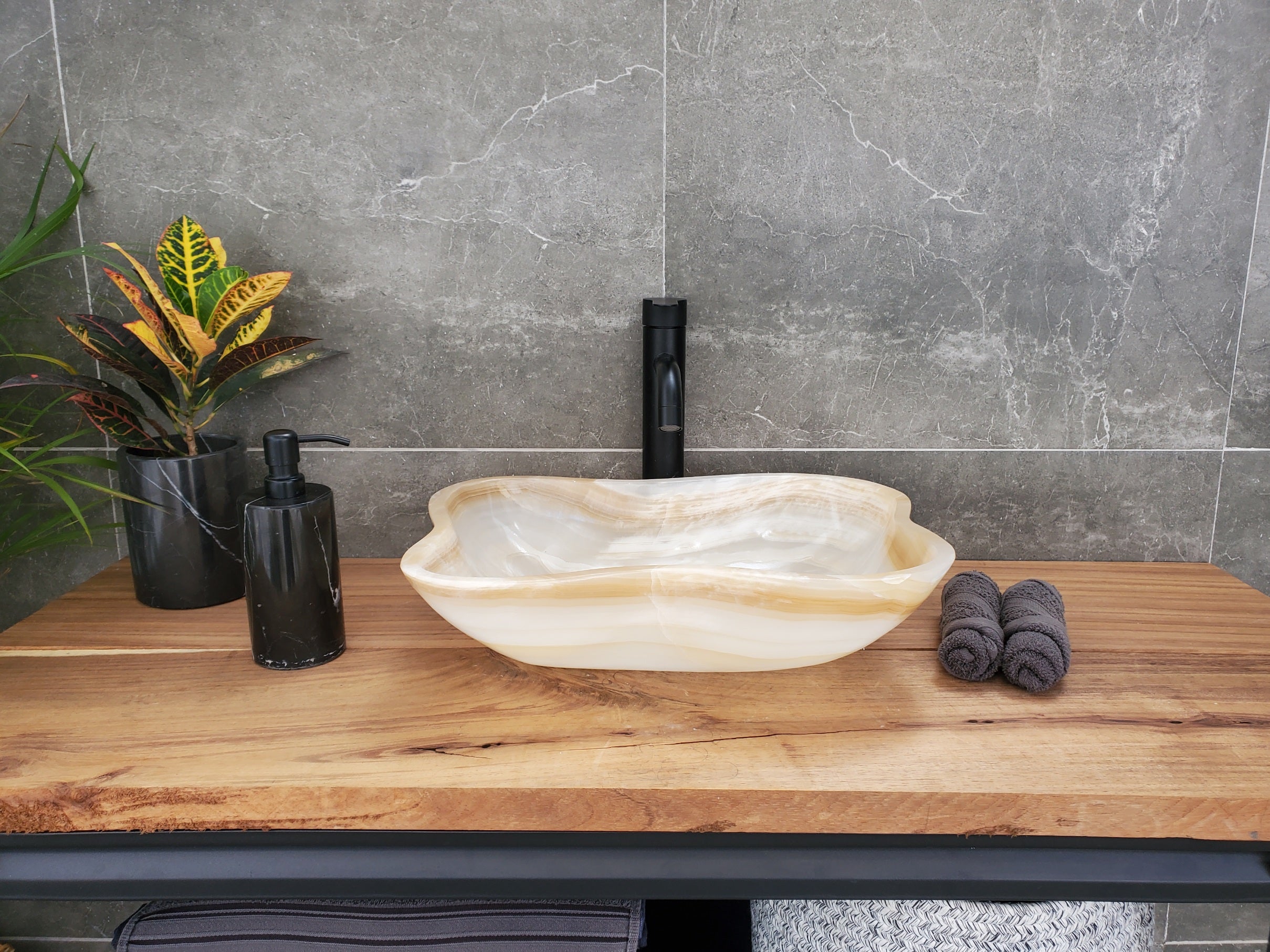 SET3202 Onyx Stone Master Bath Set of 2 (Two) Vessel Sinks