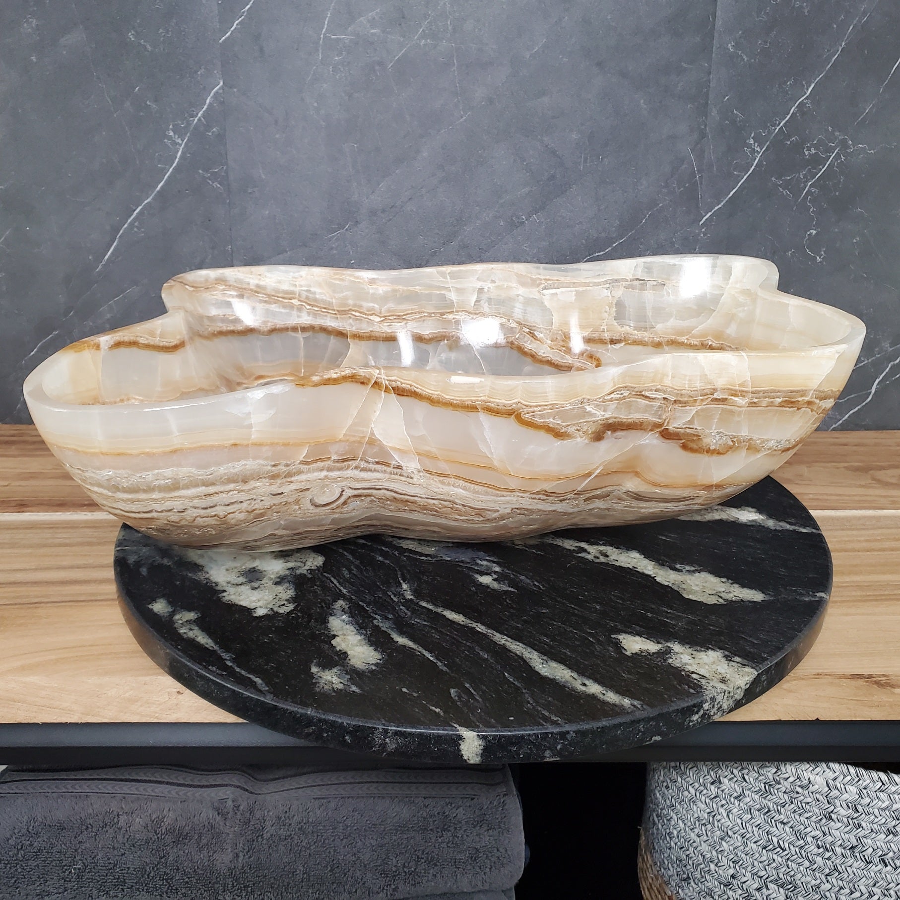 S28_04 Onyx Stone Bathroom Vessel Sink - 19 x 14 inch