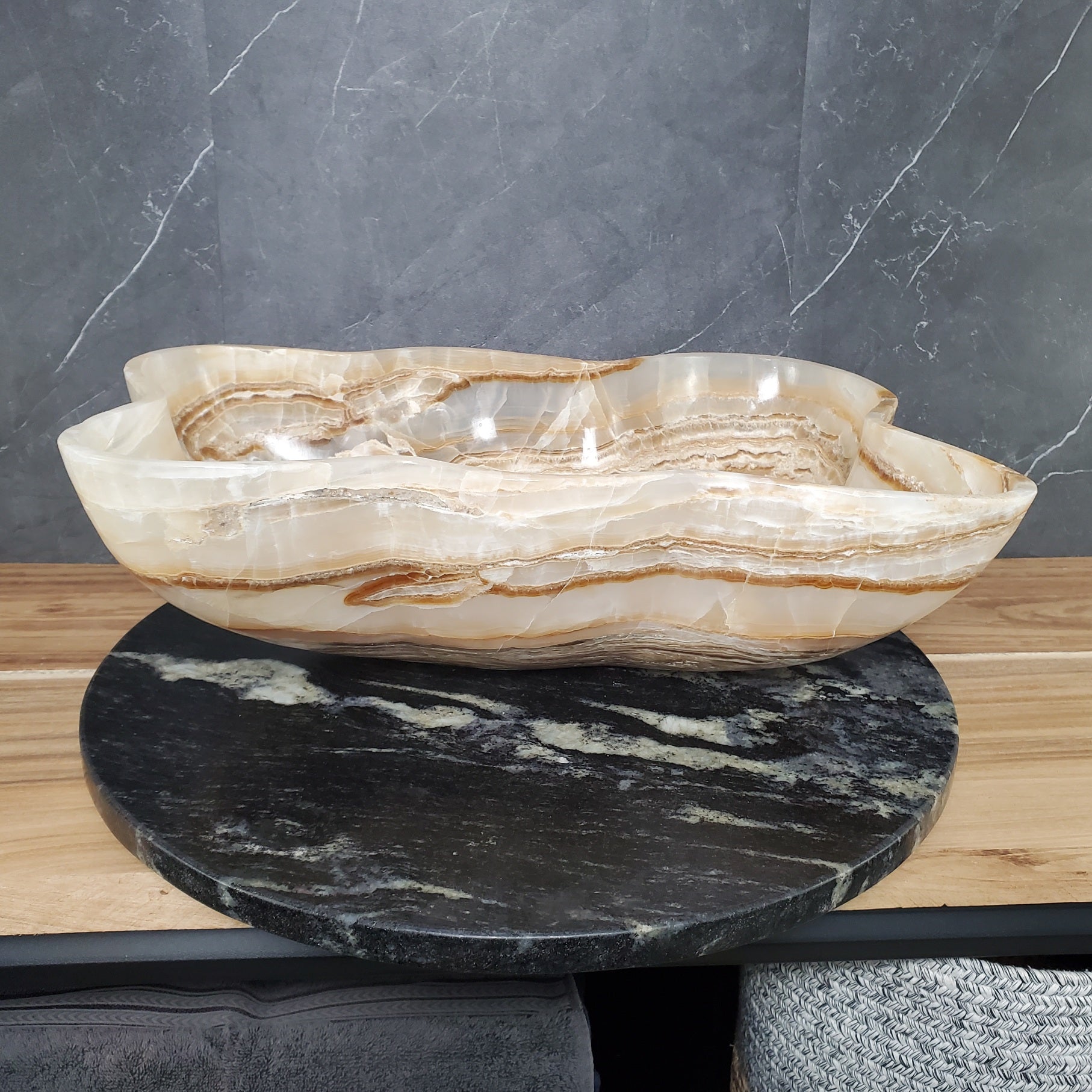 S28_04 Onyx Stone Bathroom Vessel Sink - 19 x 14 inch