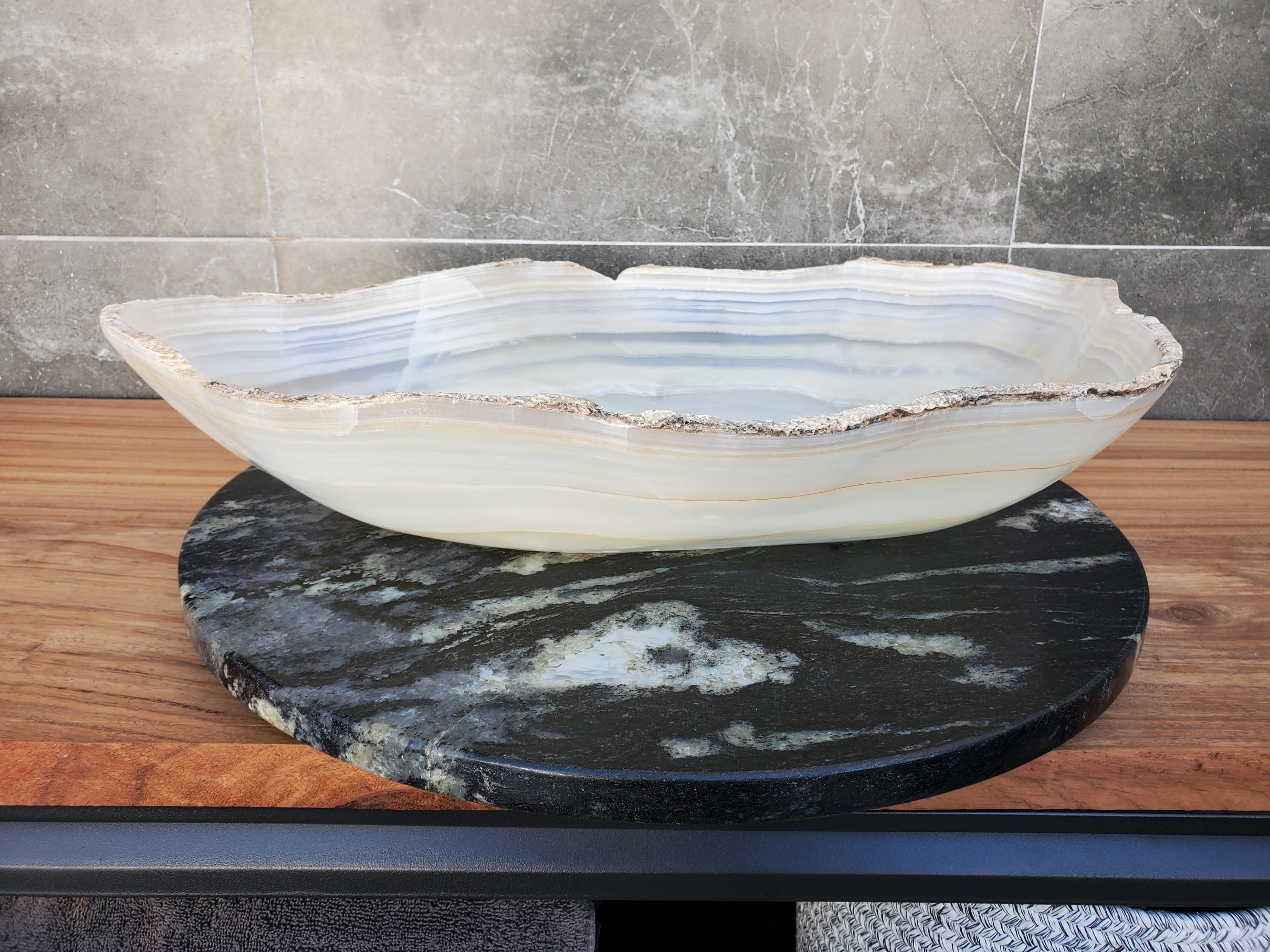 S29_09 Onyx Stone Vessel Bathroom Sink - 22 x 14.5 inch