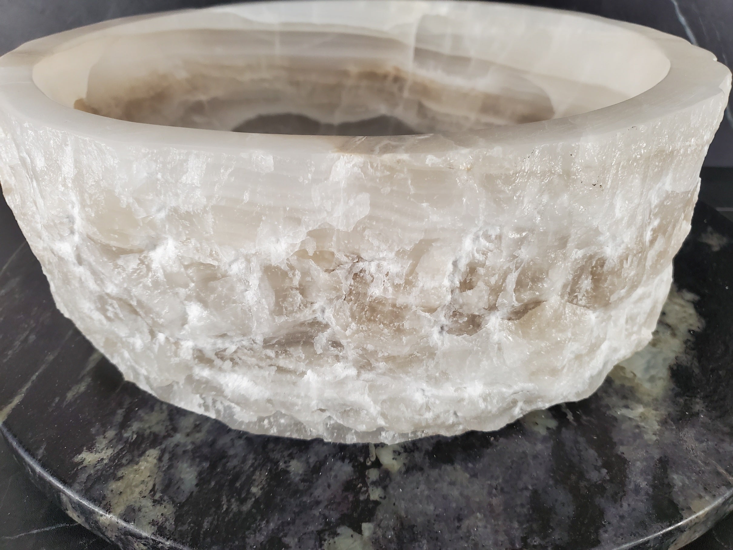 S27_14 Round Onyx Stone Vessel Sink - 15.5 x 15.5 inch