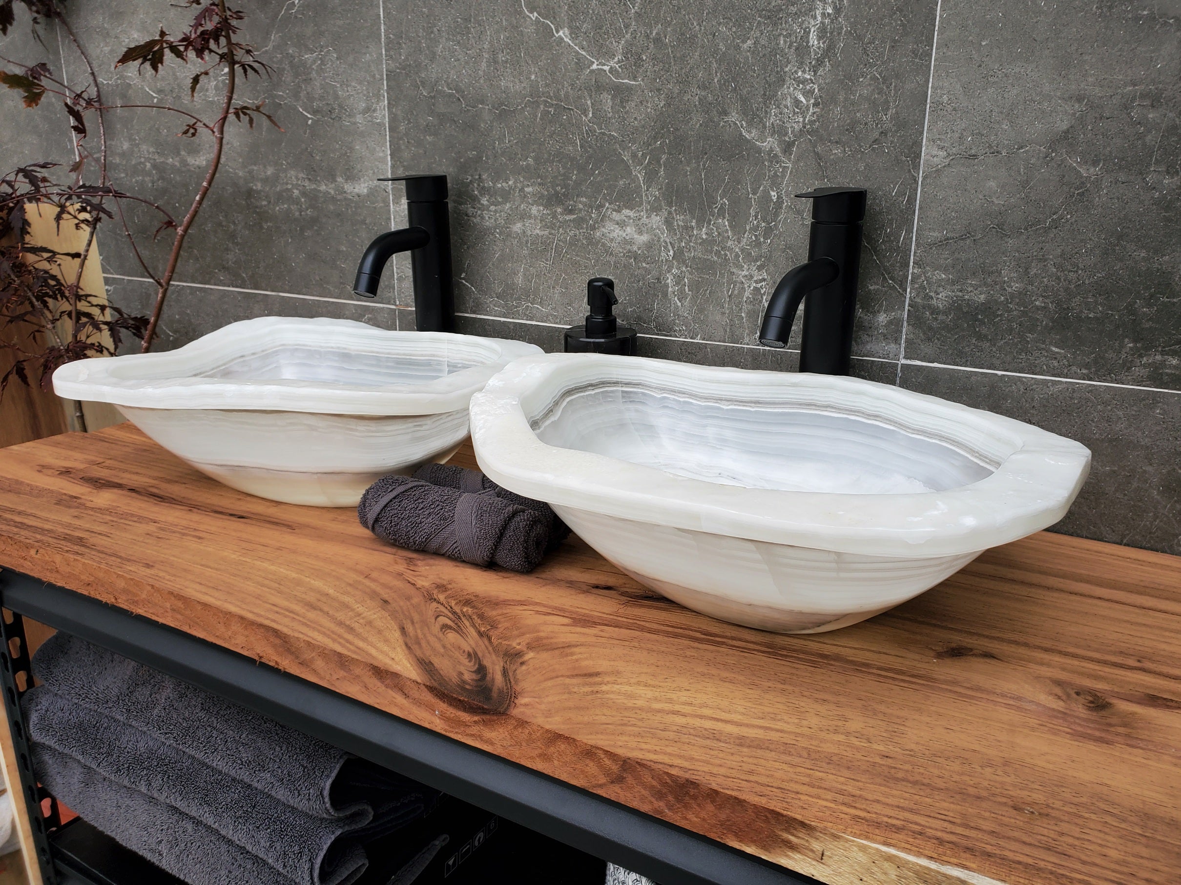 SET1056 Onyx Stone Master Bath Set of 2 (Two) Vessel Sinks