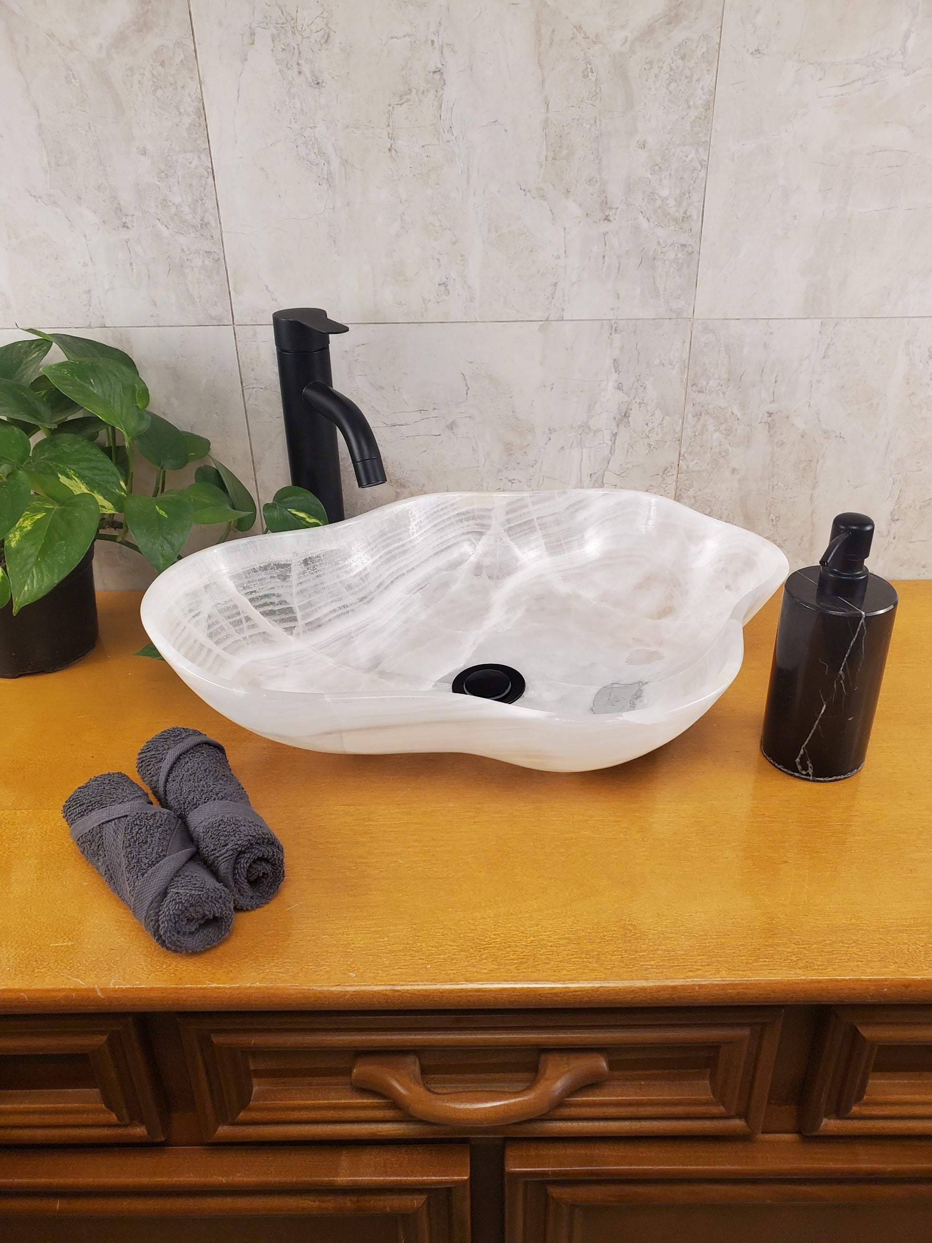 S24_19 Crystal Onyx Stone Bathroom Vessel Sink - 20 x 15 inch