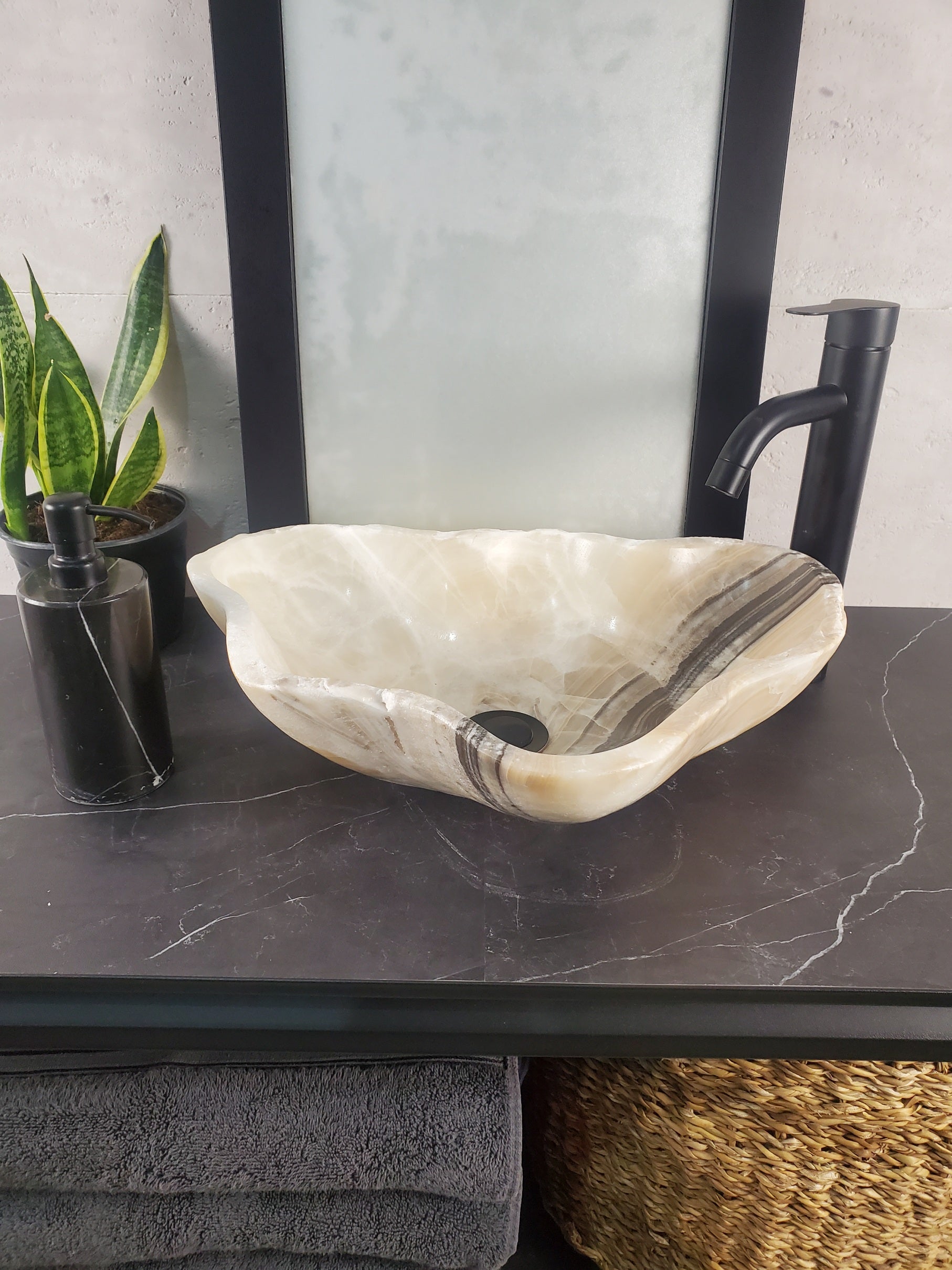 S27_04 Onyx Stone Bathroom Vessel Sink