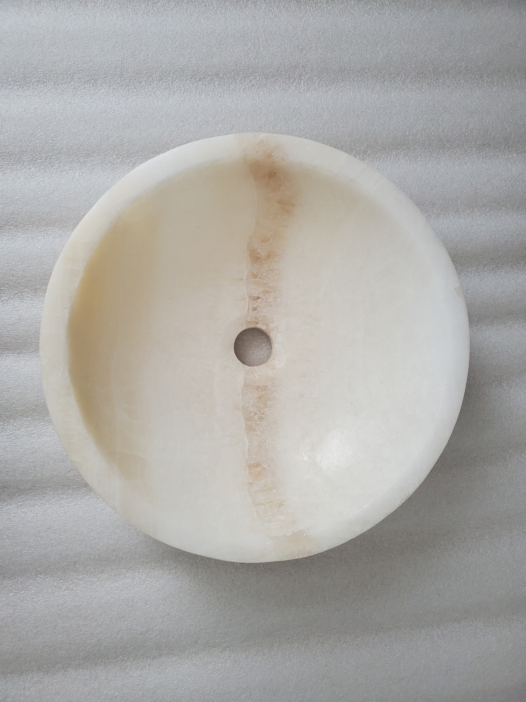 S25_05 Round Onyx Vessel Sink - 16 x 16 inch