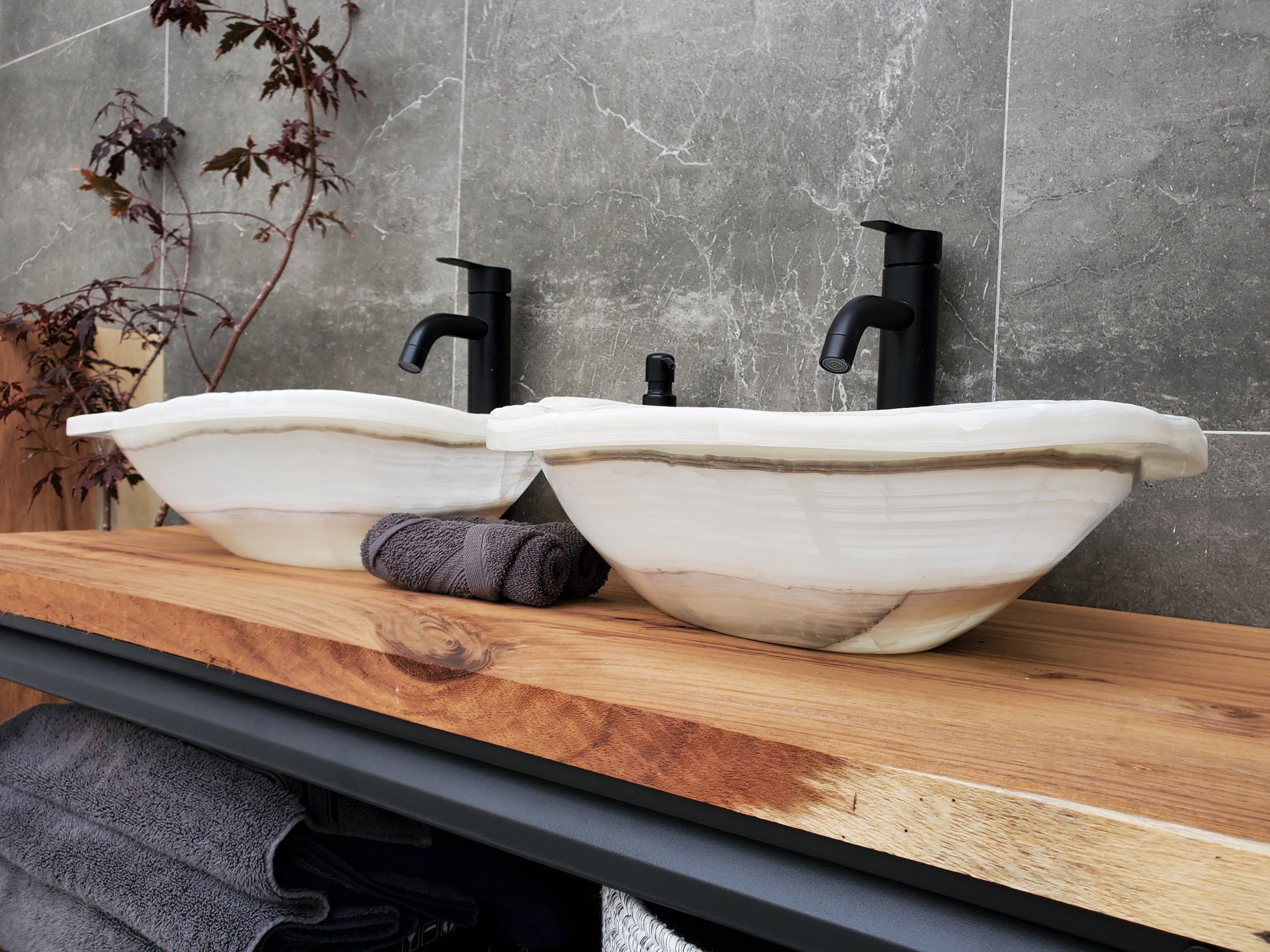 SET1056 Onyx Stone Master Bath Set of 2 (Two) Vessel Sinks