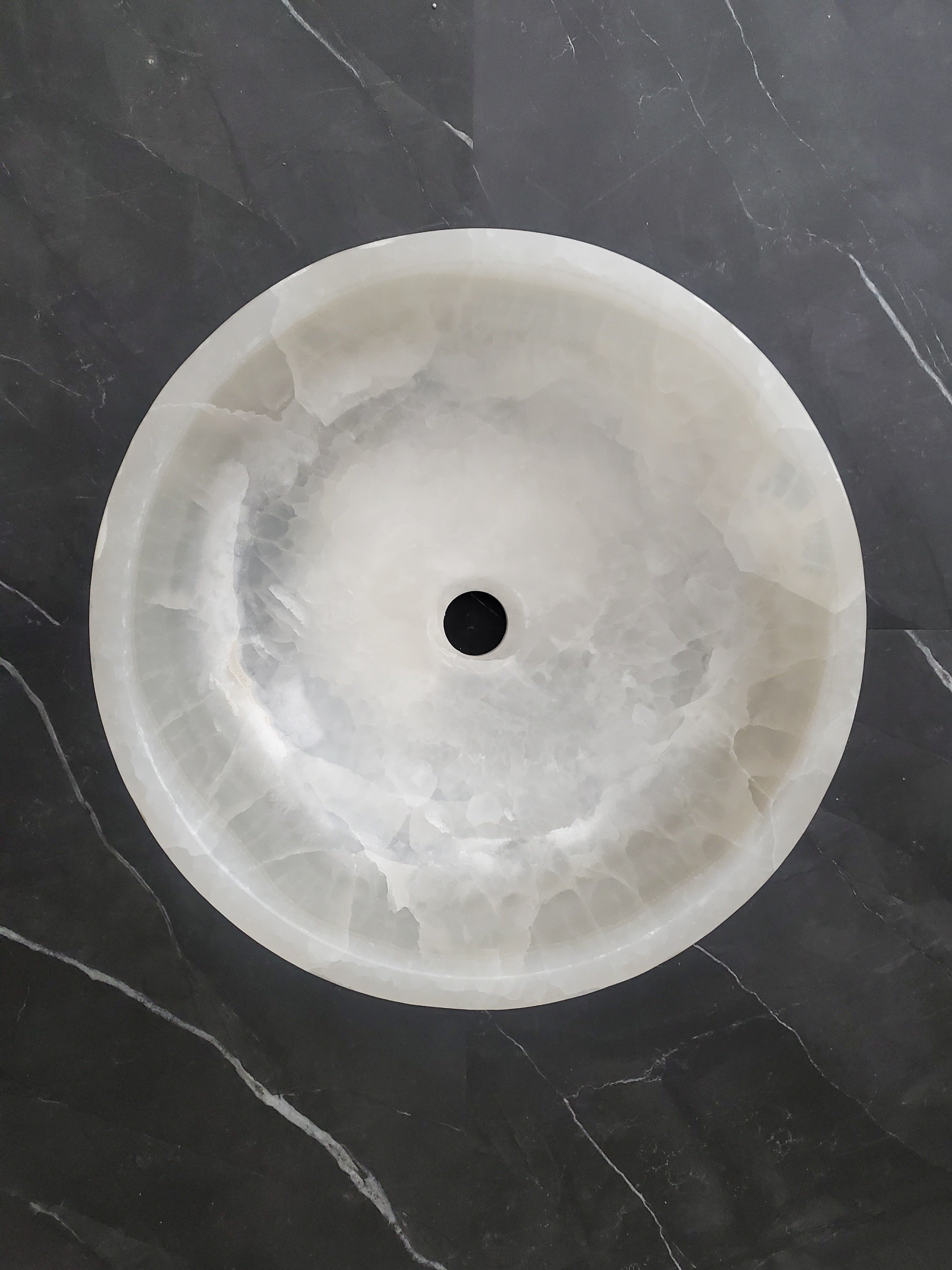 S27_09 Round Onyx Vessel Sink - 15.6 x 15.6 inch