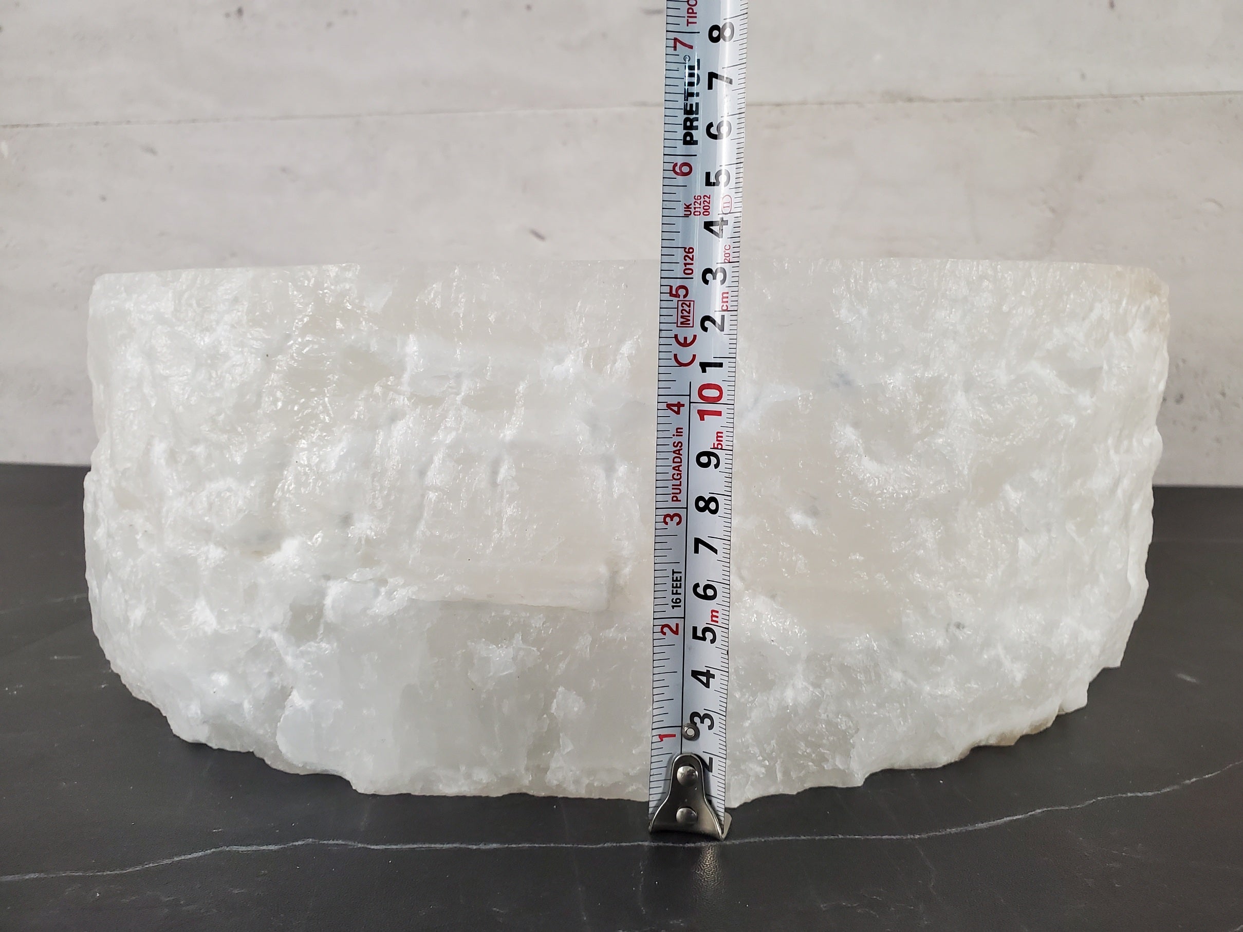 S27_13 Round Onyx Stone Vessel Sink - 15.5 x 15.5 inch