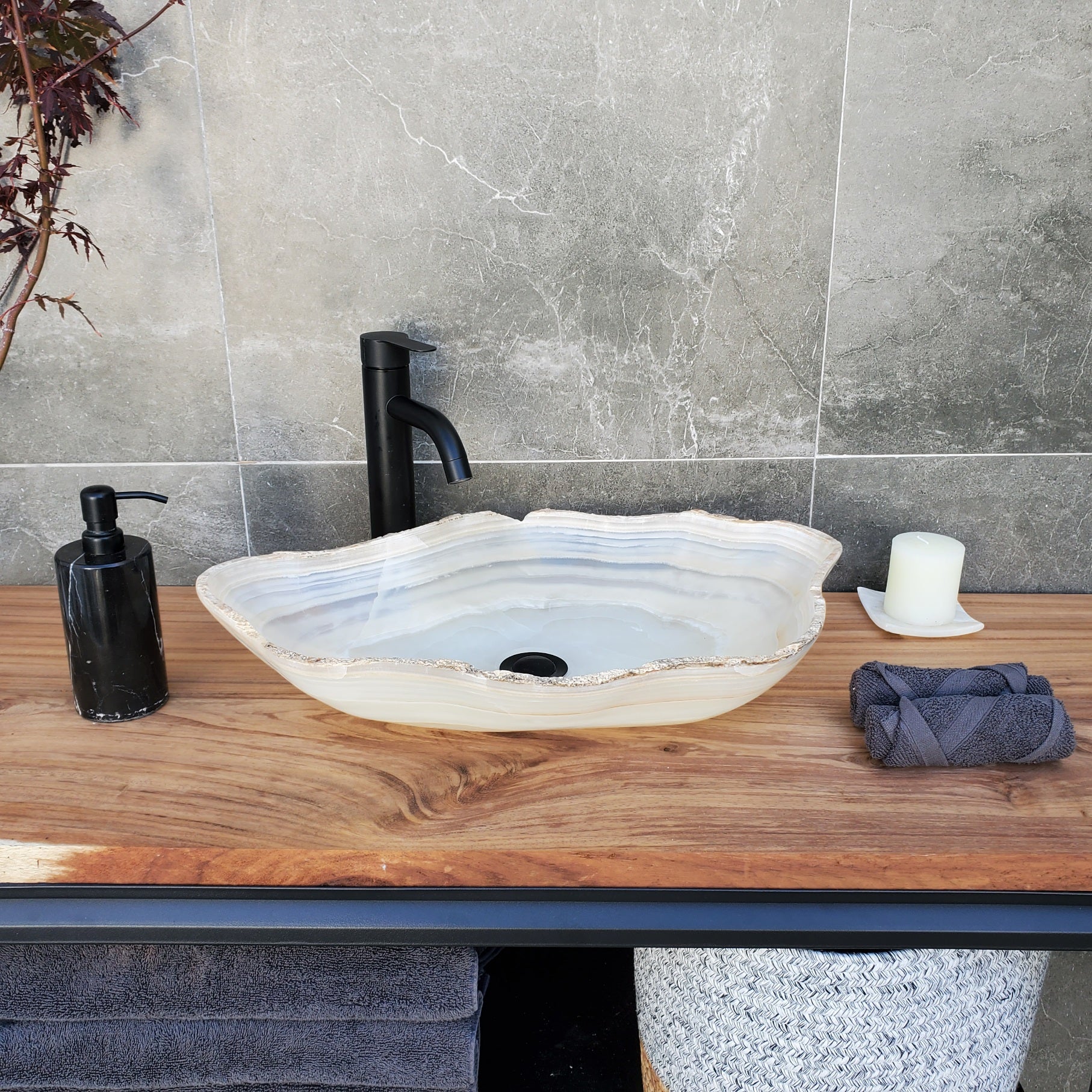 S29_09 Onyx Stone Vessel Bathroom Sink - 22 x 14.5 inch