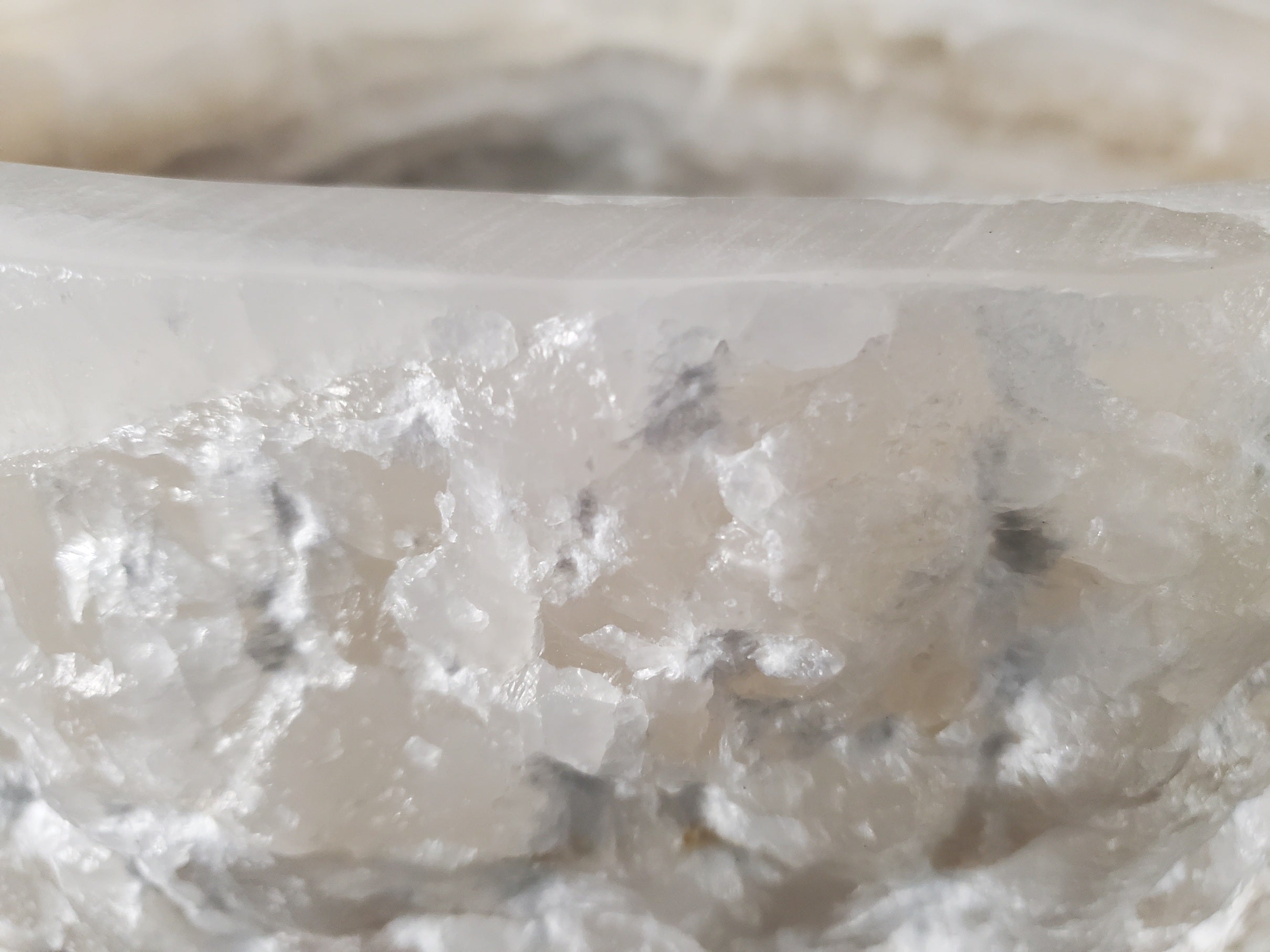 S27_14 Round Onyx Stone Vessel Sink - 15.5 x 15.5 inch