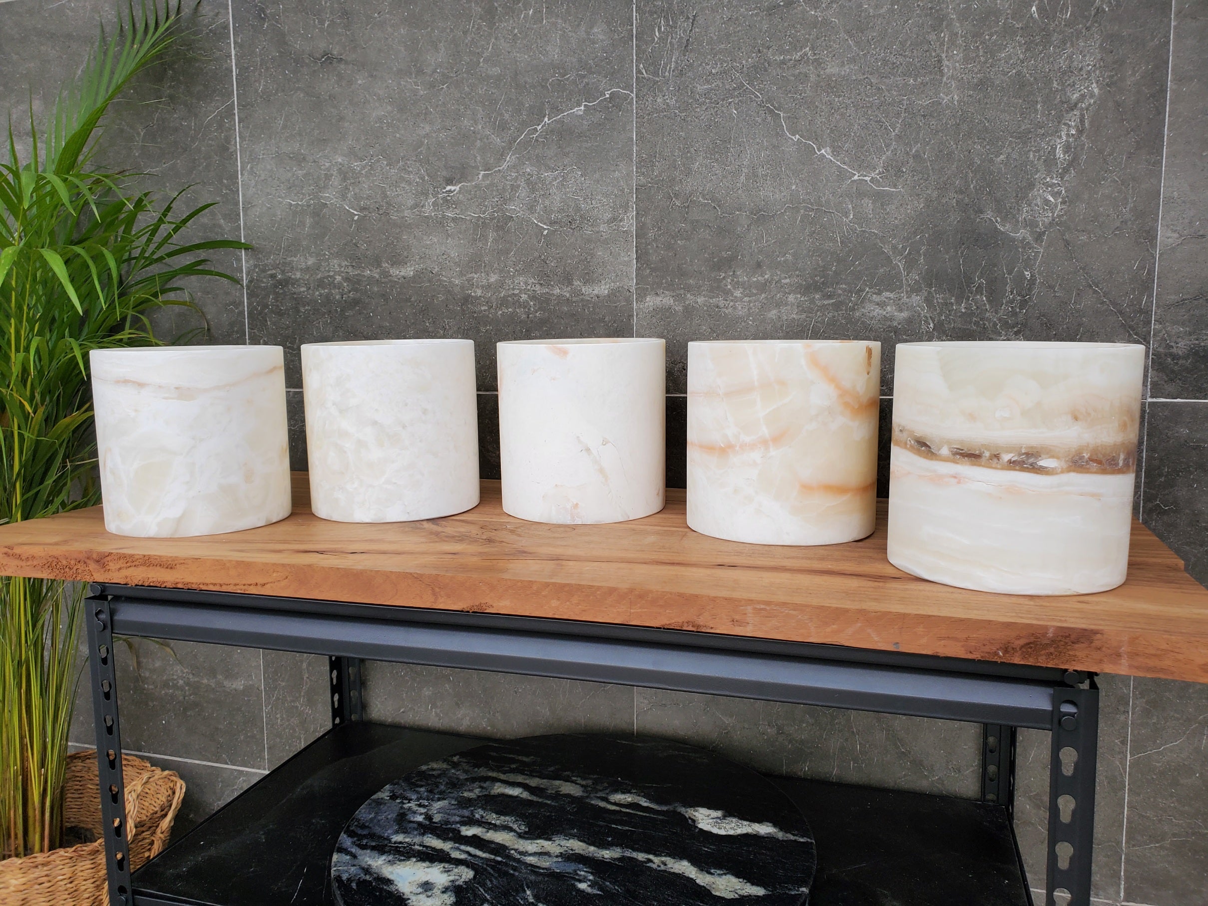 WB_19 Onyx Stone Waste Basket