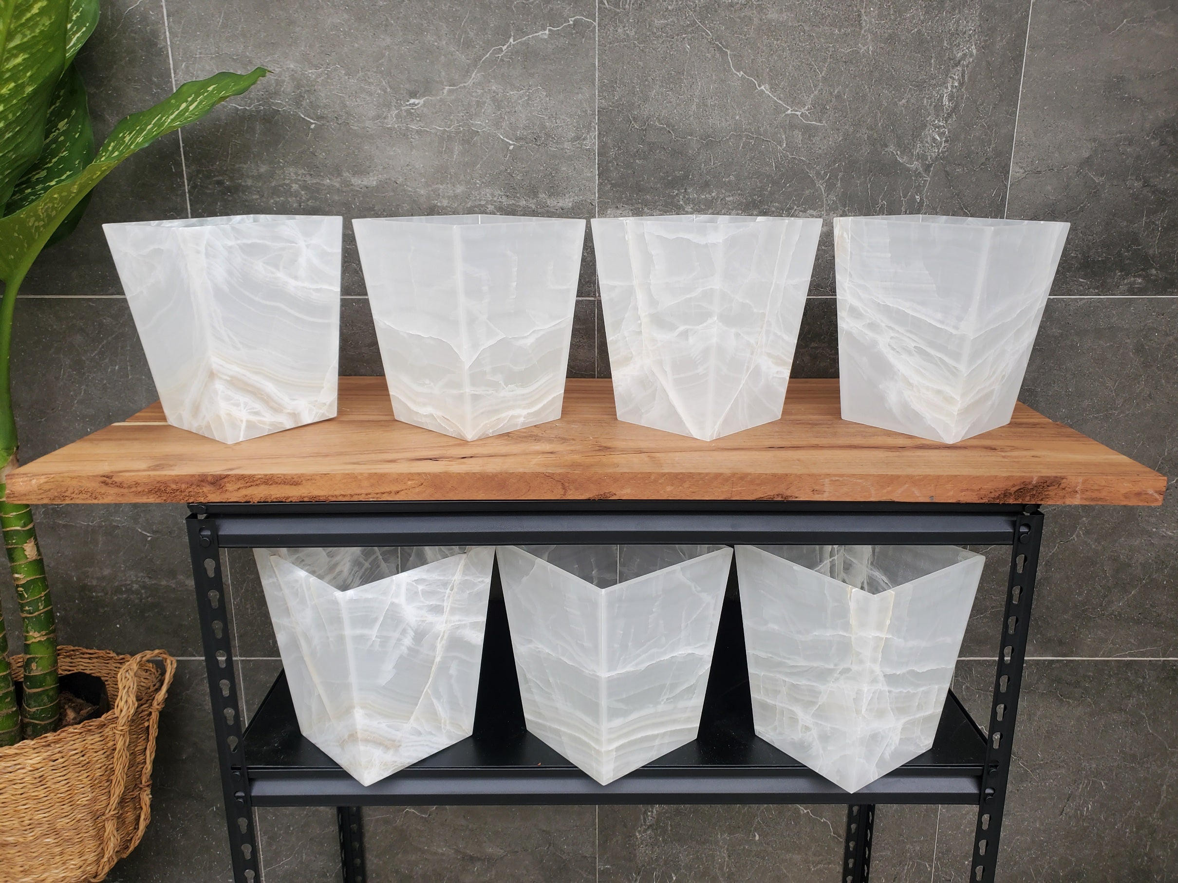 WB_14SQ Onyx Stone Waste Basket