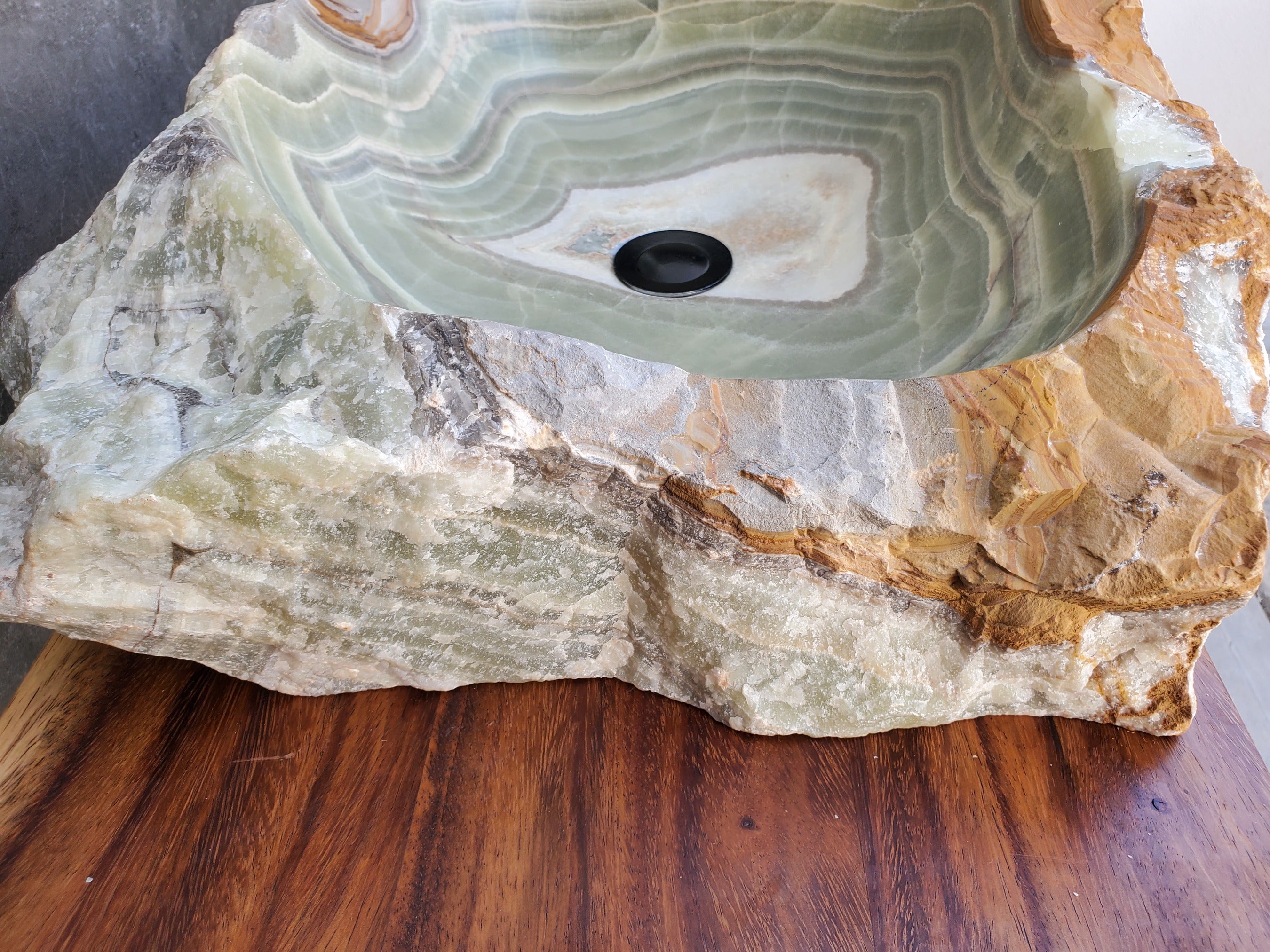 Green and Brown Onyx Stone Vessel Bathroom Sink Onyx Sinks Onyx Sinks Sinks