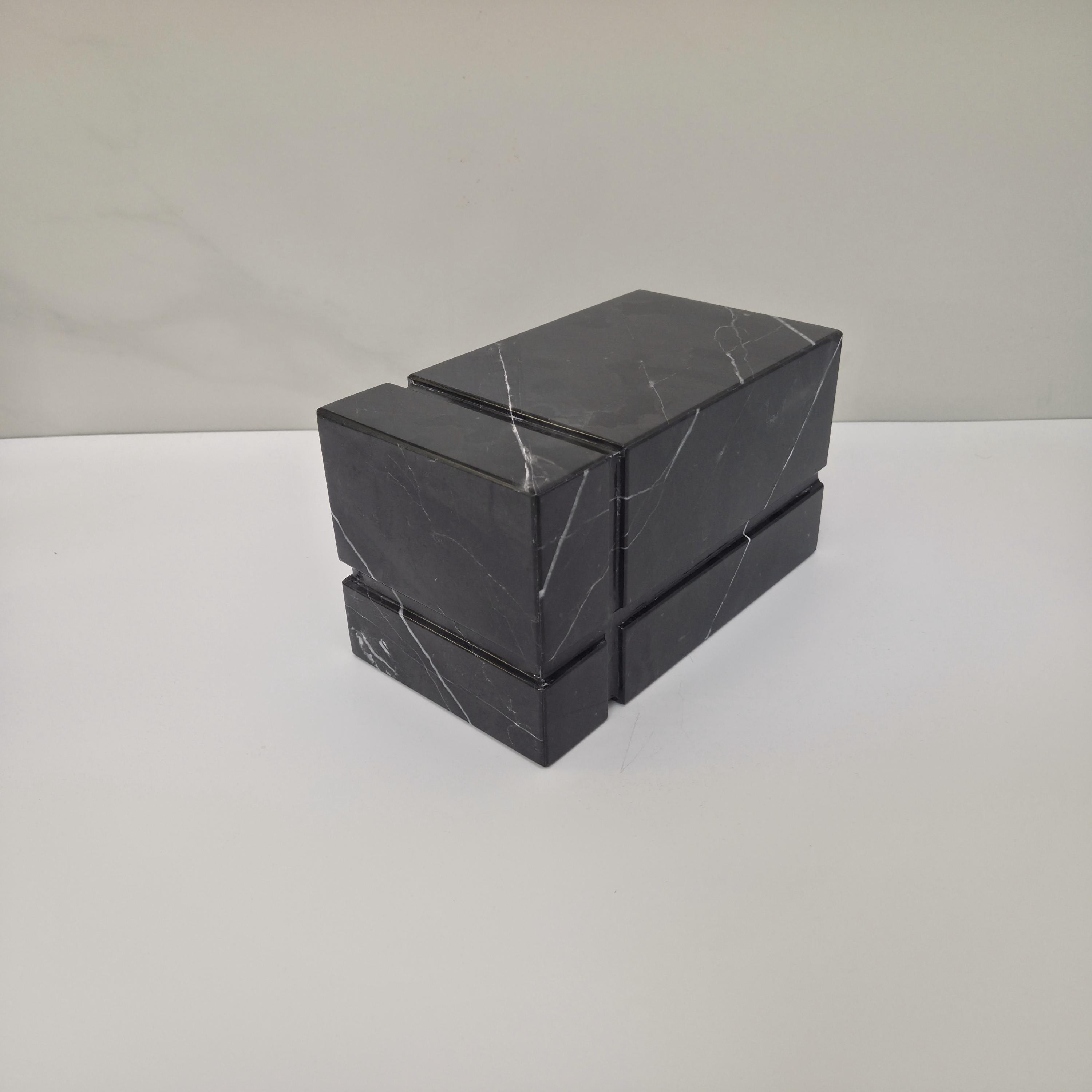 UR_11 Black Marble Stone Cremation Urn for Adult Ashes