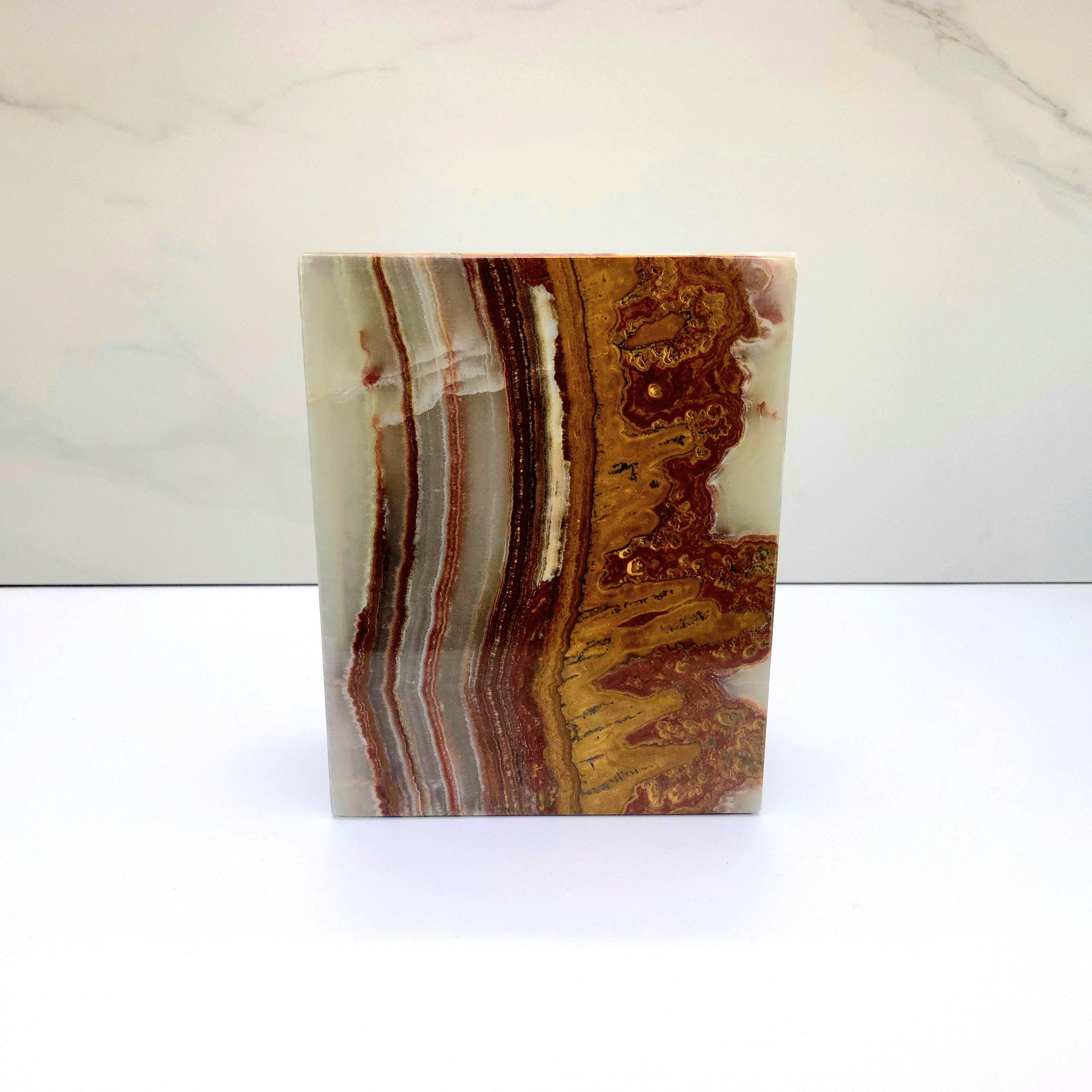 UR_08 Green Onyx Stone Cremation Urn for Ashes
