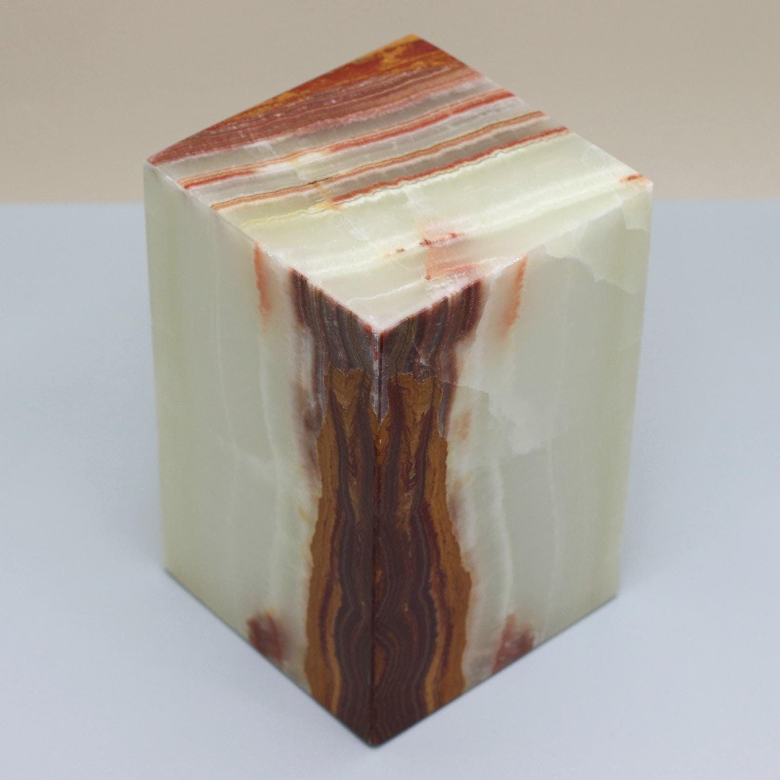UR_09 Green Onyx Stone Cremation Urn for Ashes